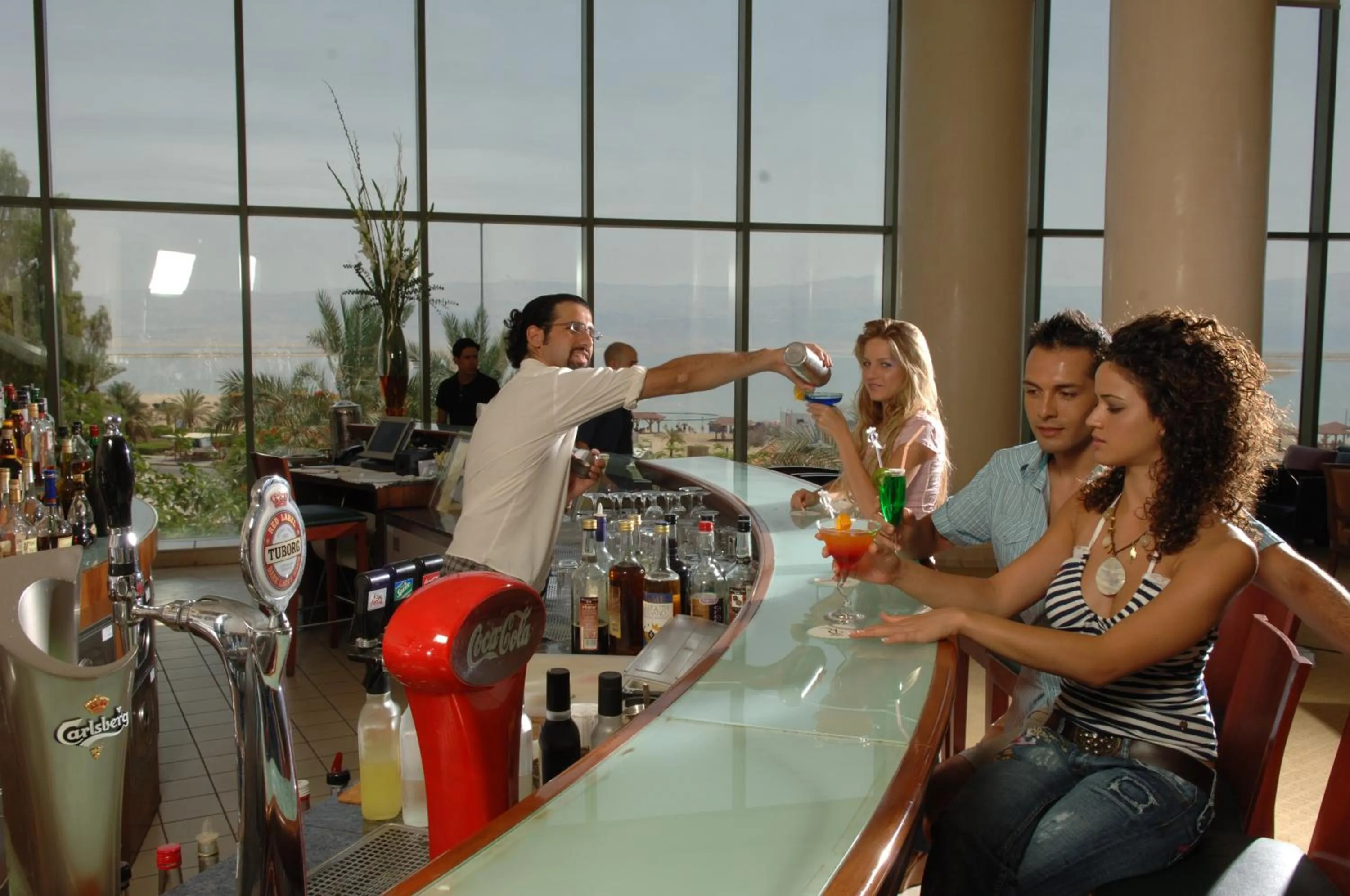 Lounge or bar in Royal Dead Sea - Hotel & Spa