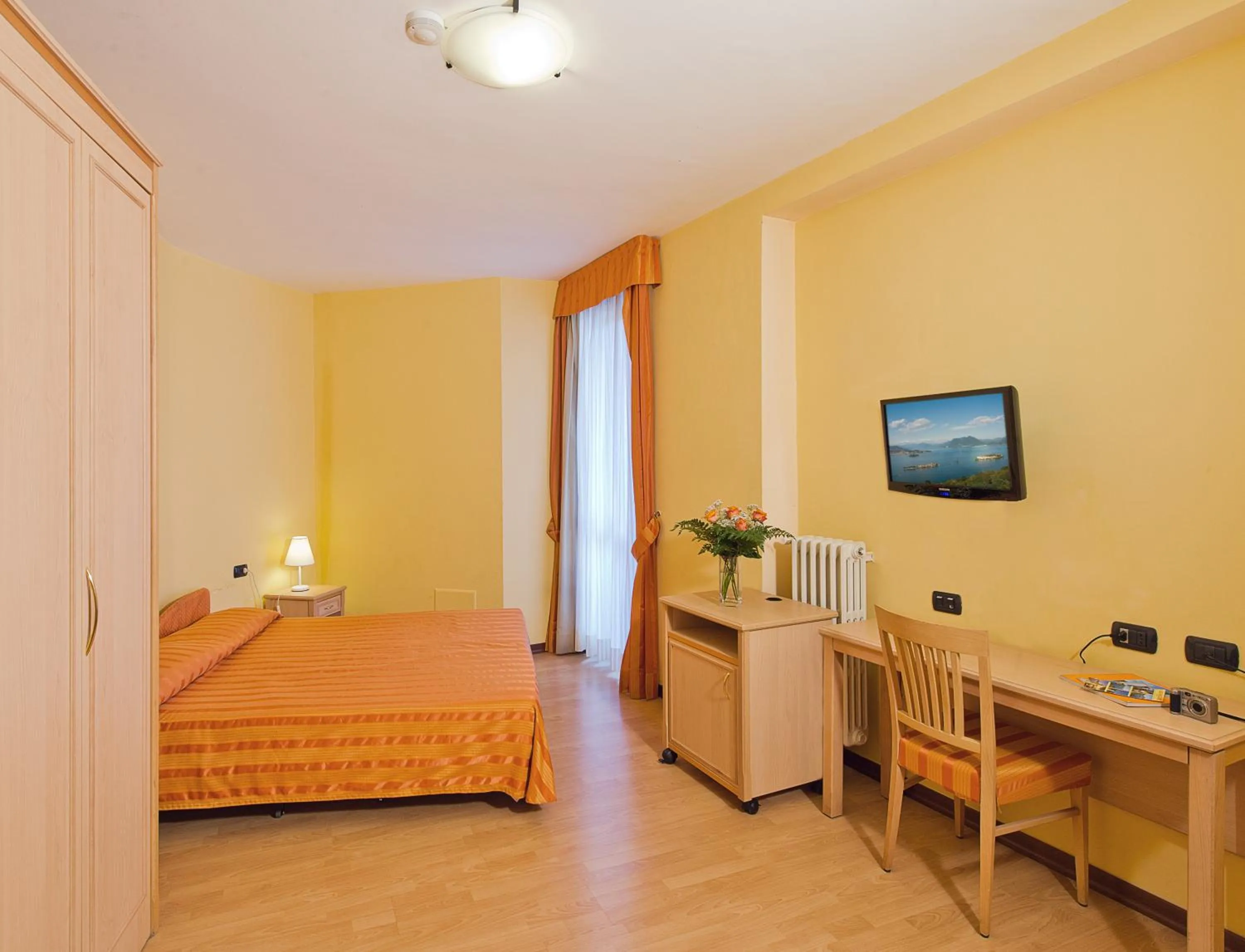 Day, Bed in Hotel Residence Dei Fiori