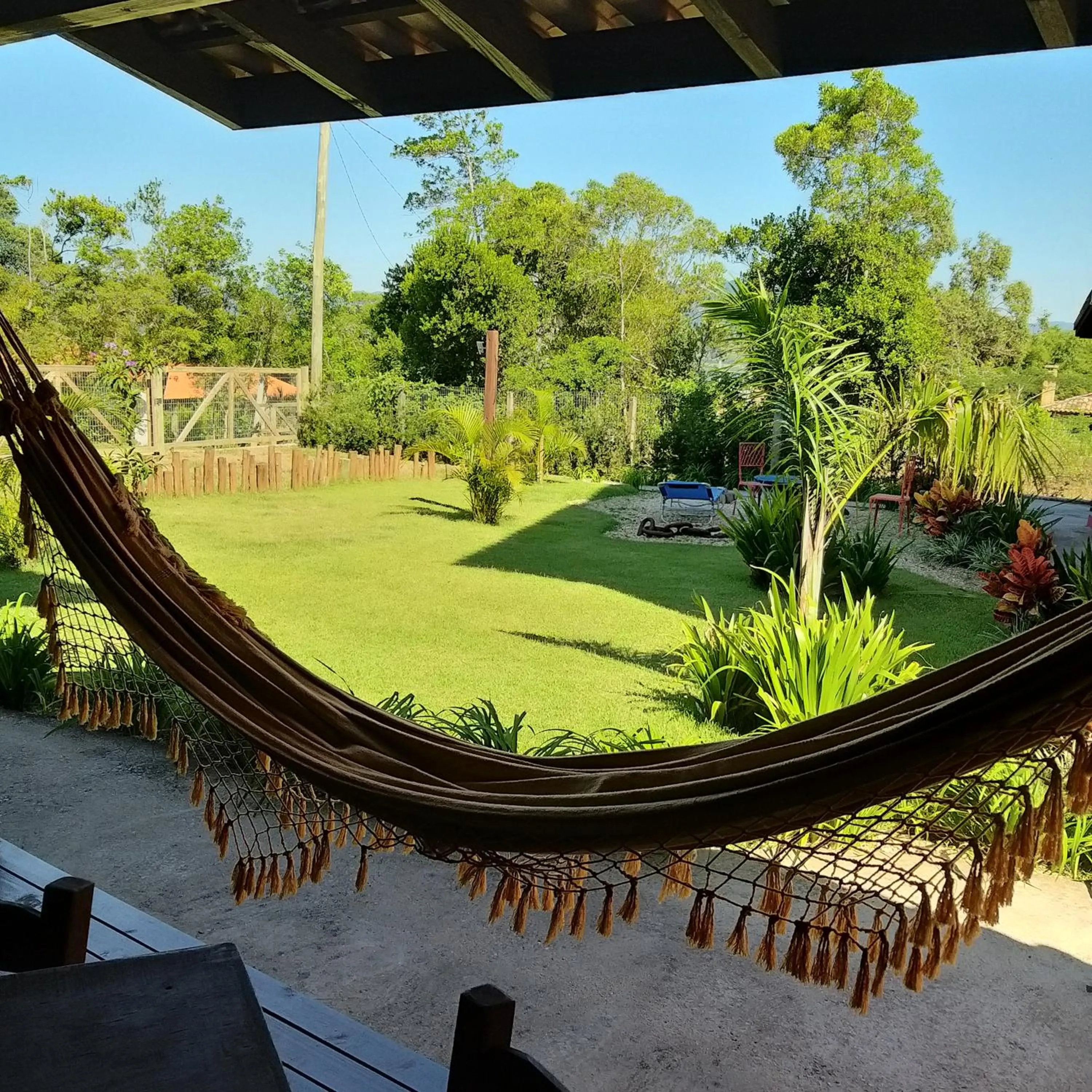 Garden view in Santa Monica Hospedaria