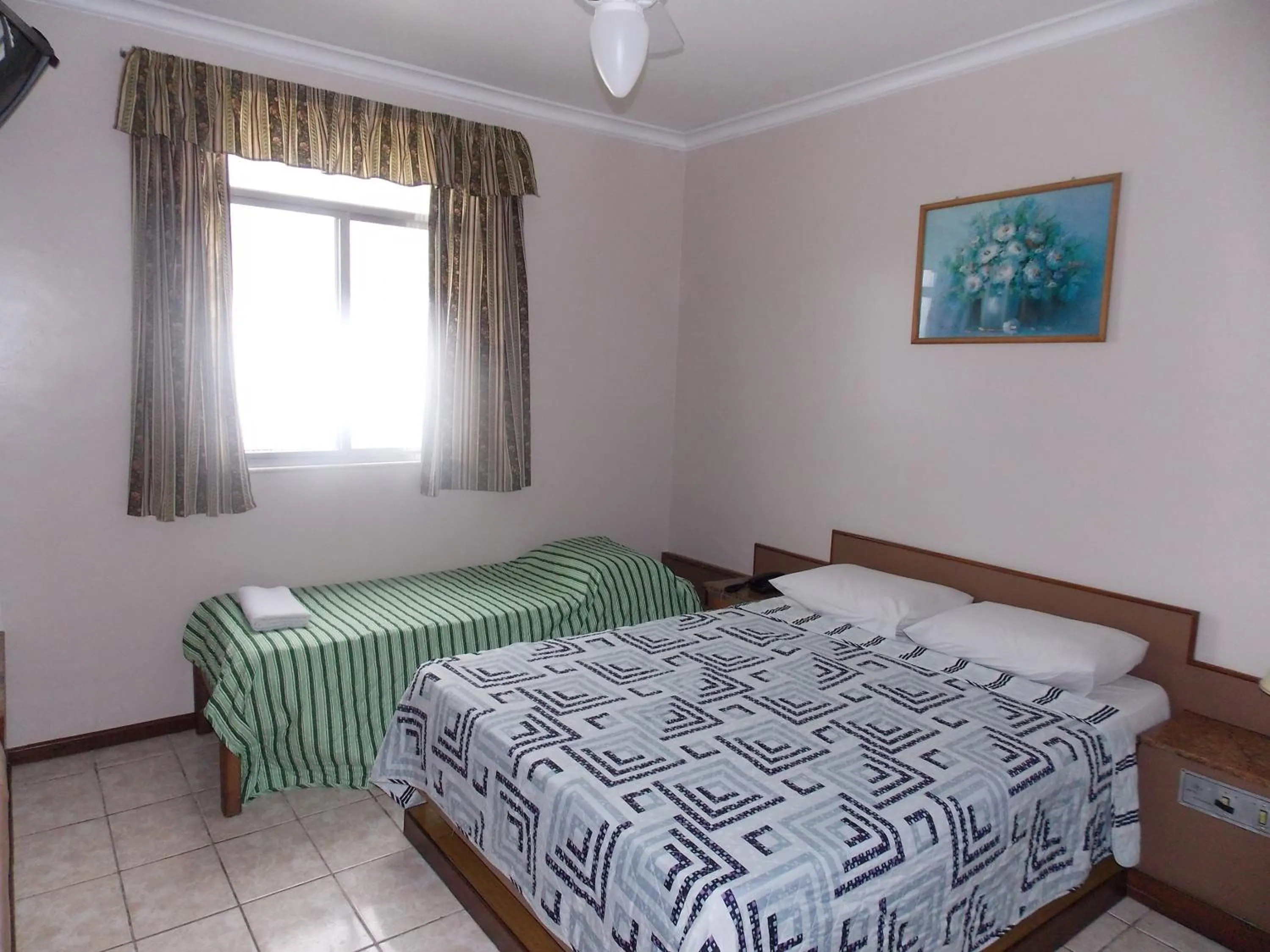 Photo of the whole room in Hotel Serra da Estrela