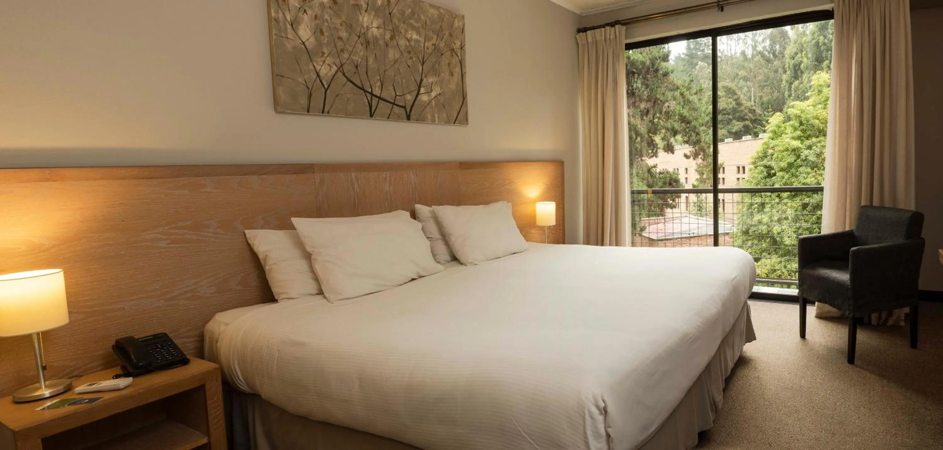 Bedroom, Bed in Hotel Bosque de Reñaca