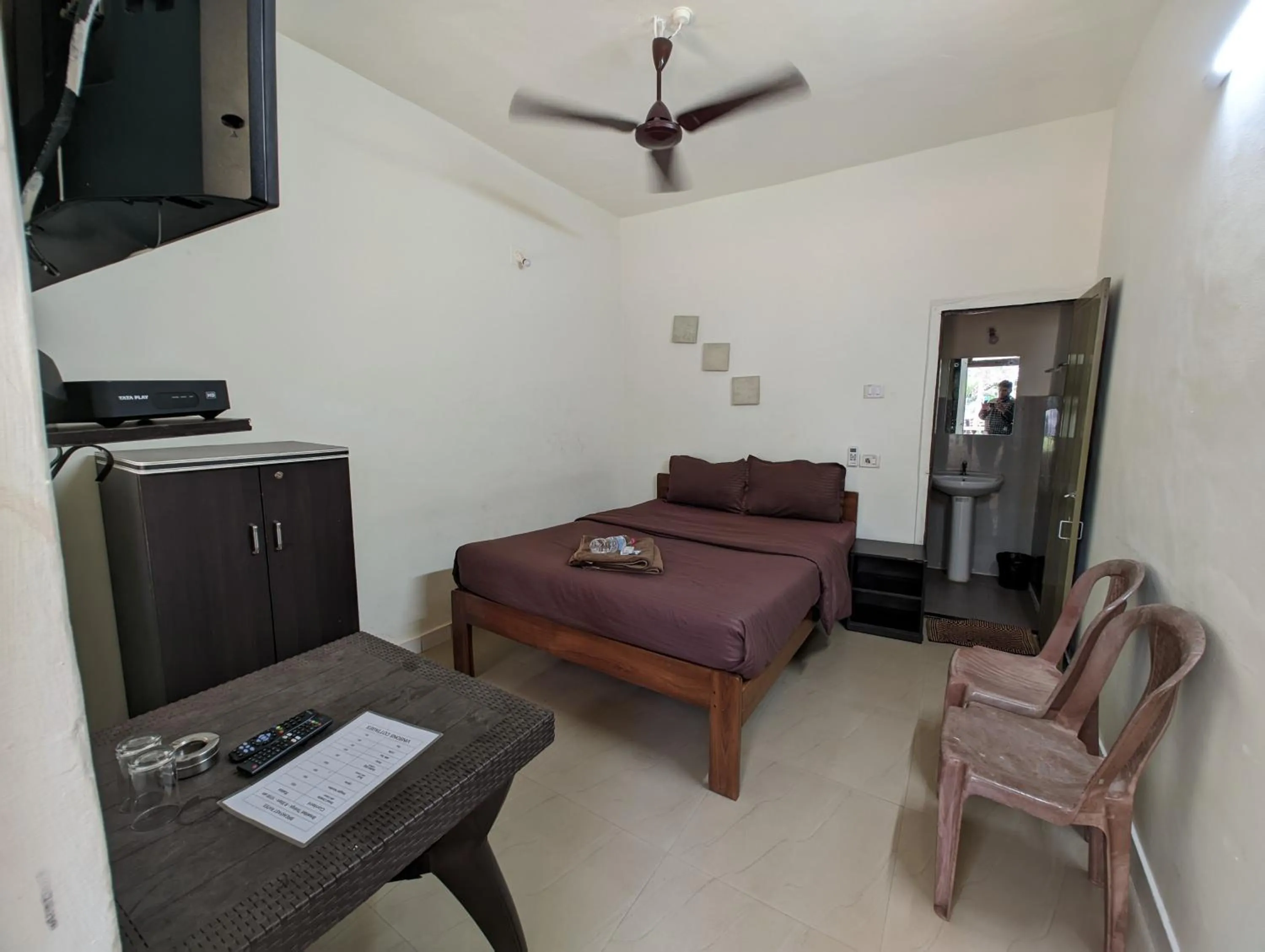 Bed in Vinsons Cottages