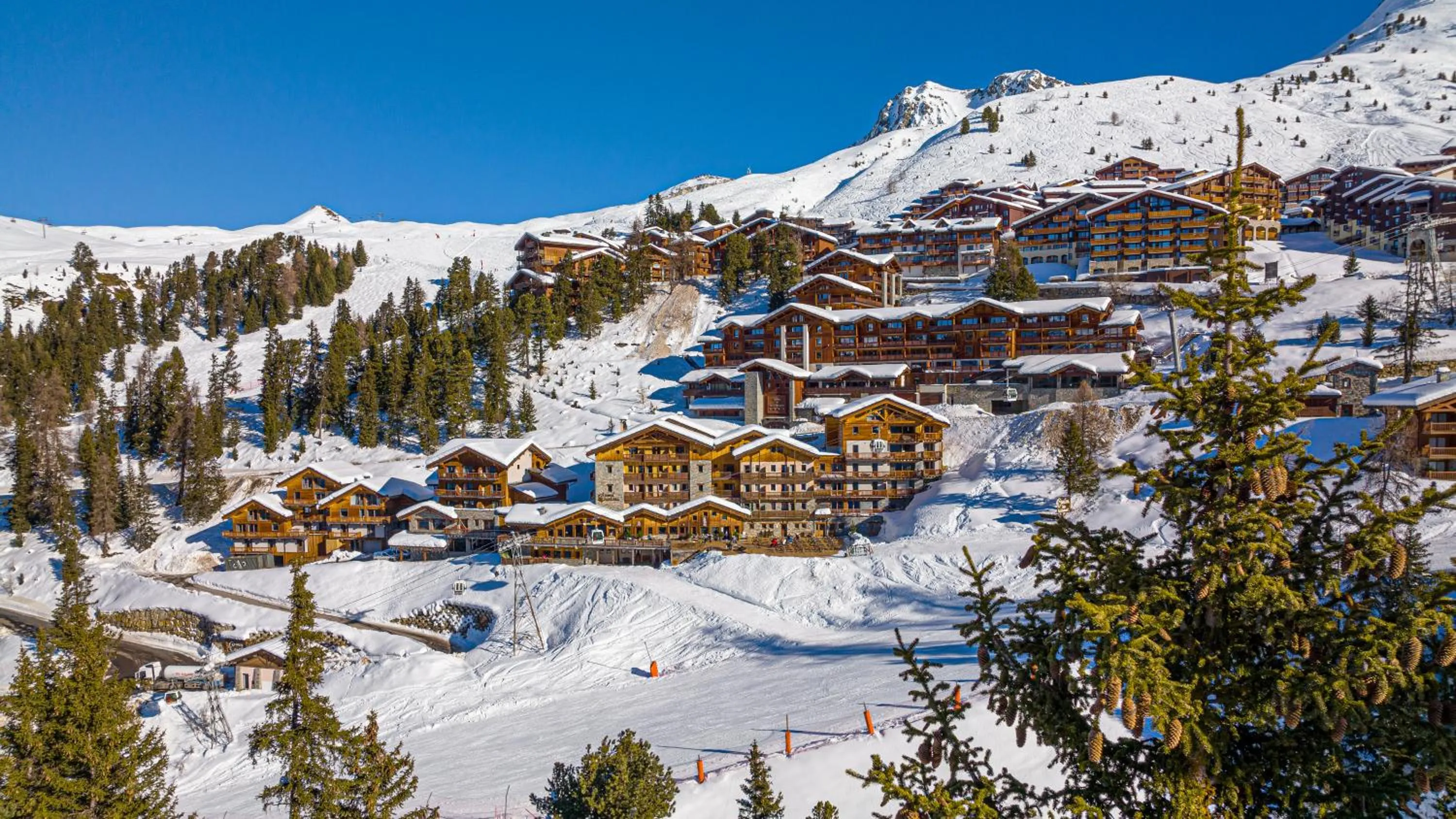 Property building in Hôtel Carlina by Les Etincelles