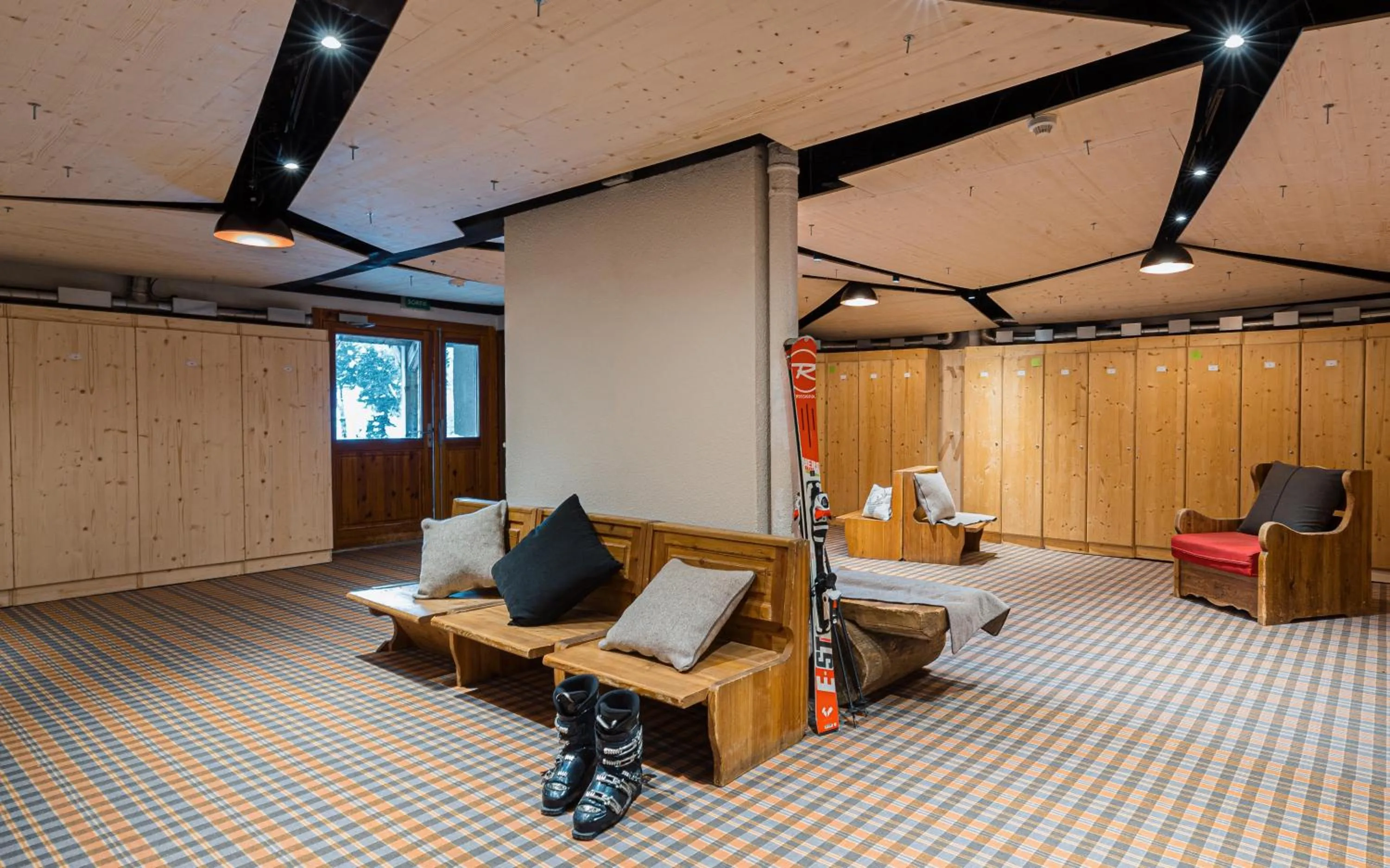 Business facilities in Hôtel Carlina by Les Etincelles