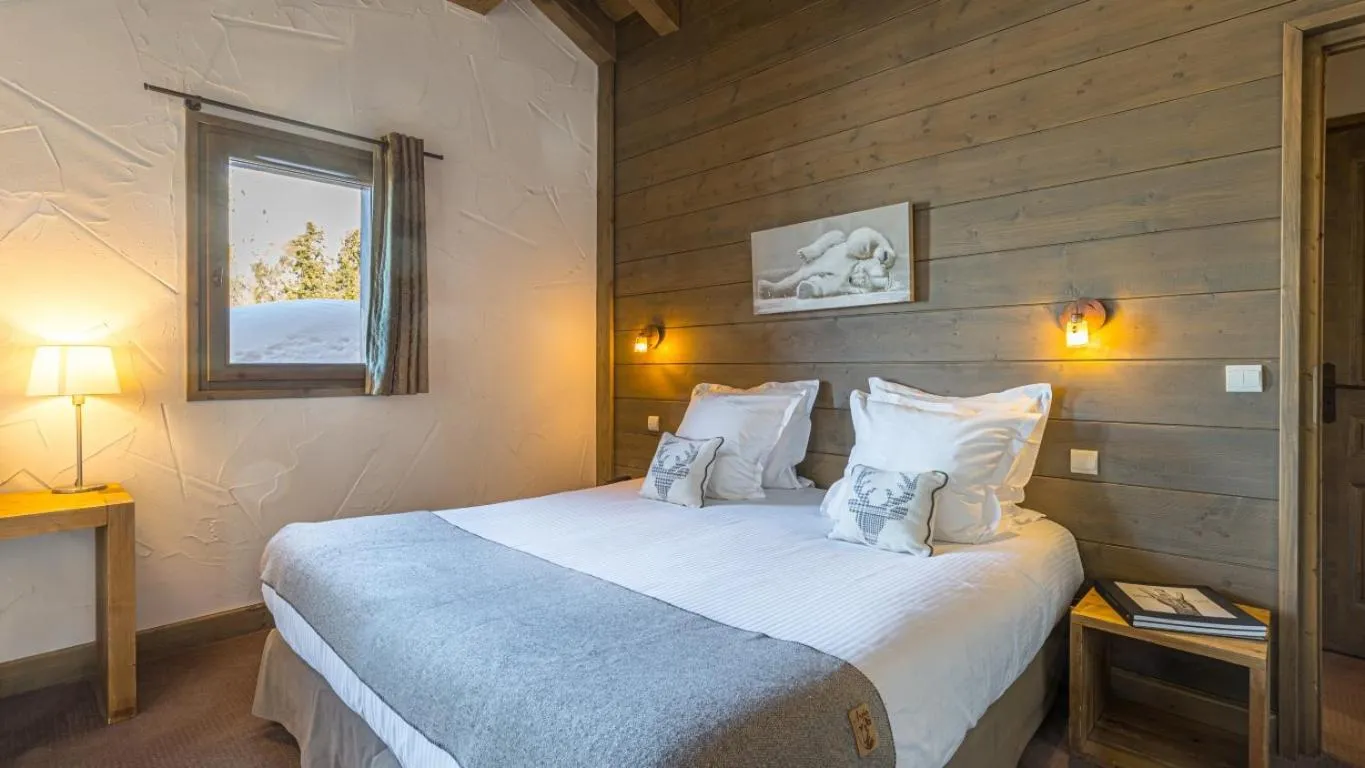 Bed in Hôtel Carlina by Les Etincelles