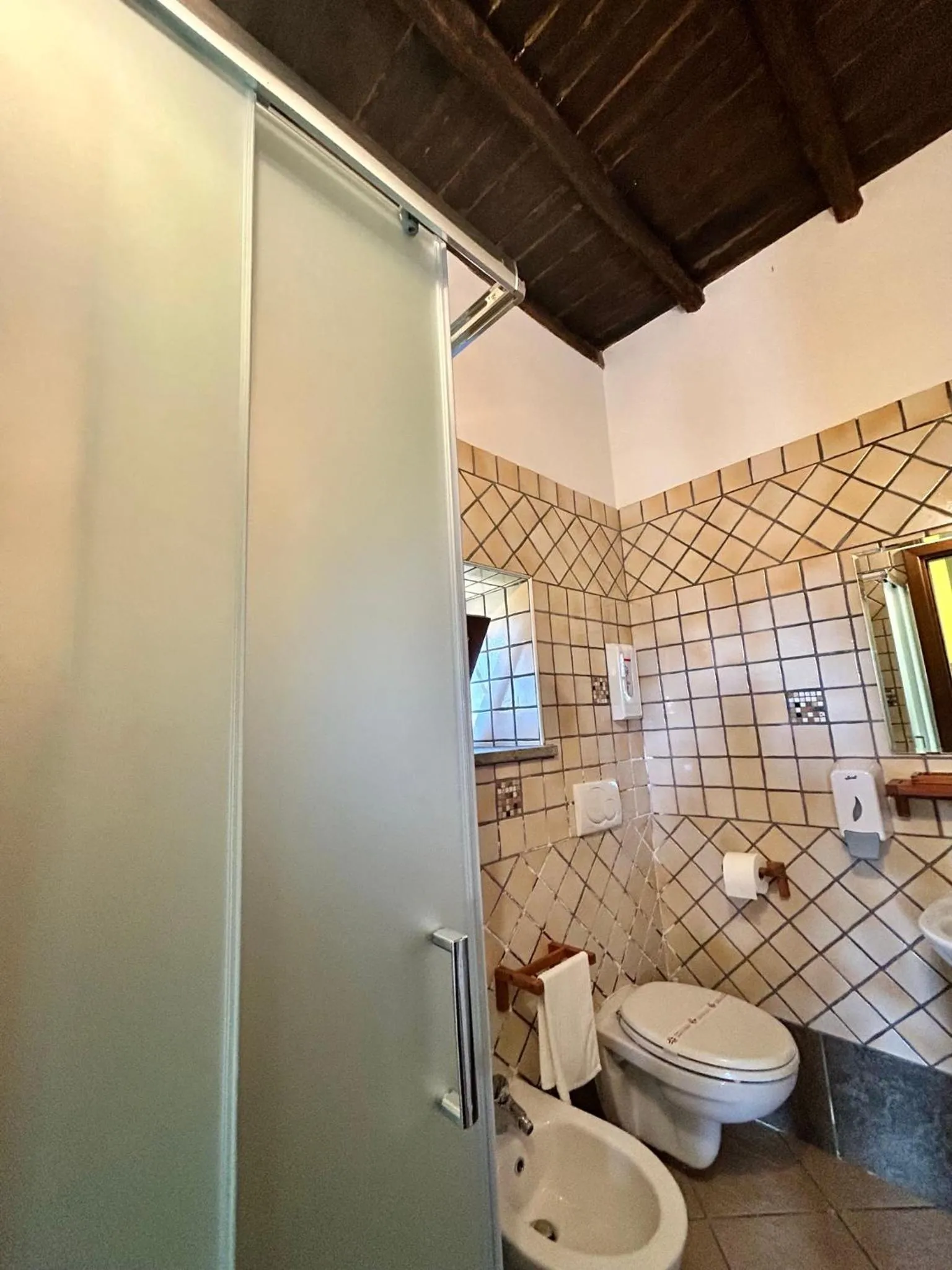 Shower in Podere La Branda
