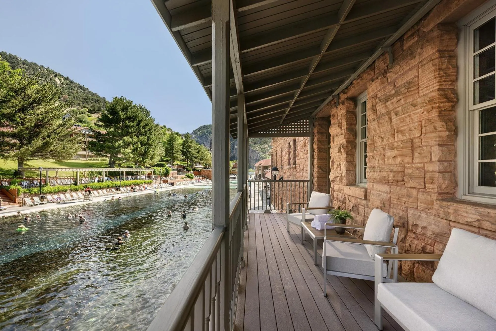 Glenwood Hot Springs Resort