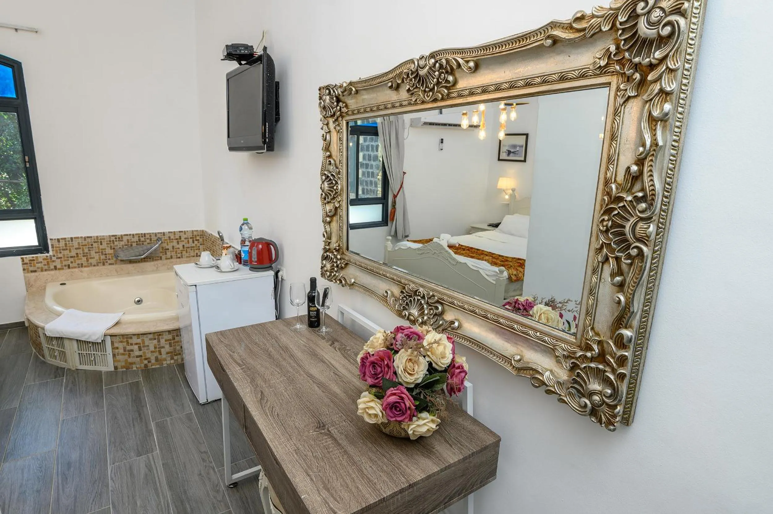 Hot Tub in Shirat Hayam Boutique Hotel