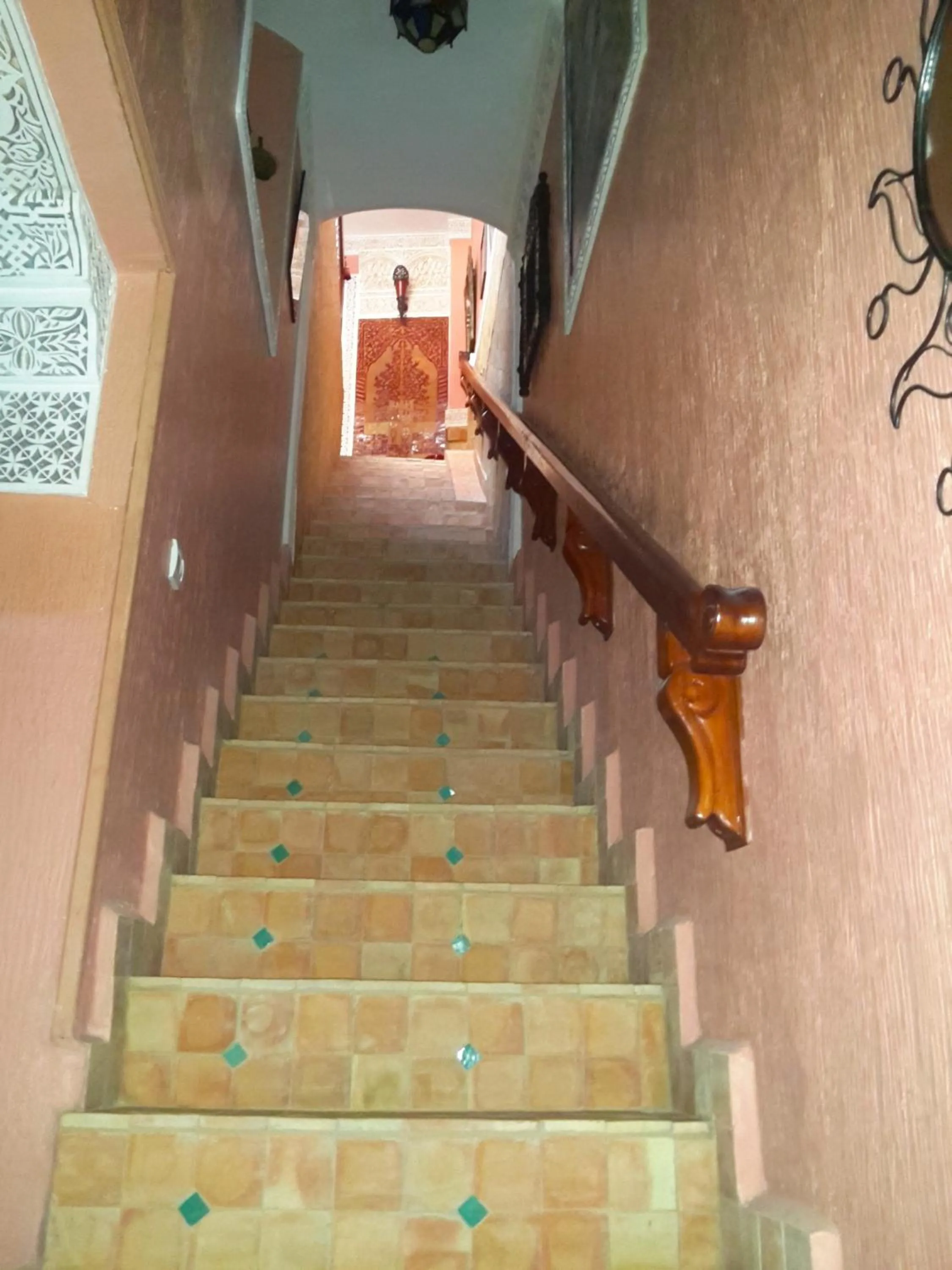 Property building in Riad Atika Mek