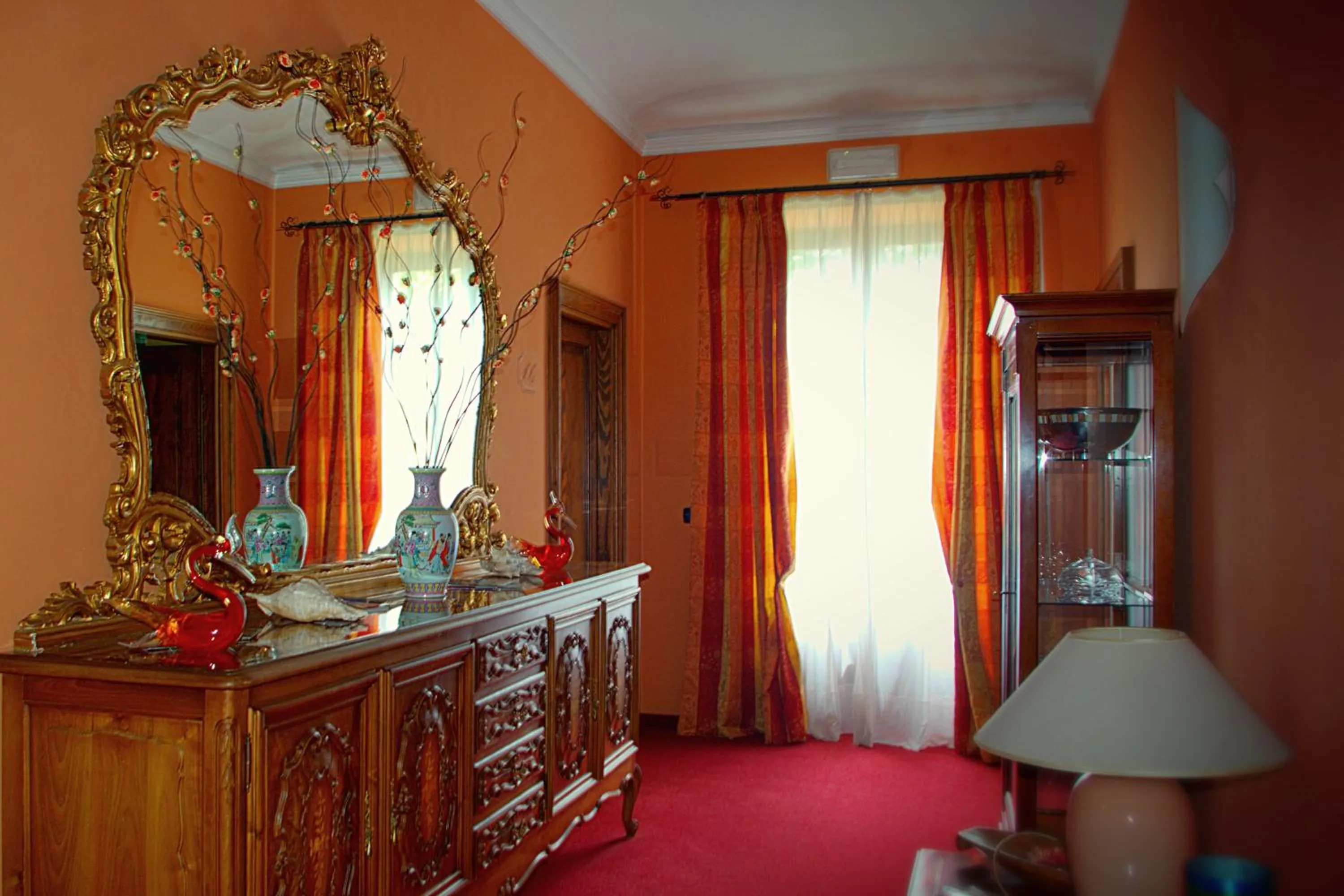 Decorative detail in Hotel Damian Park Hotel Delle Magnolie