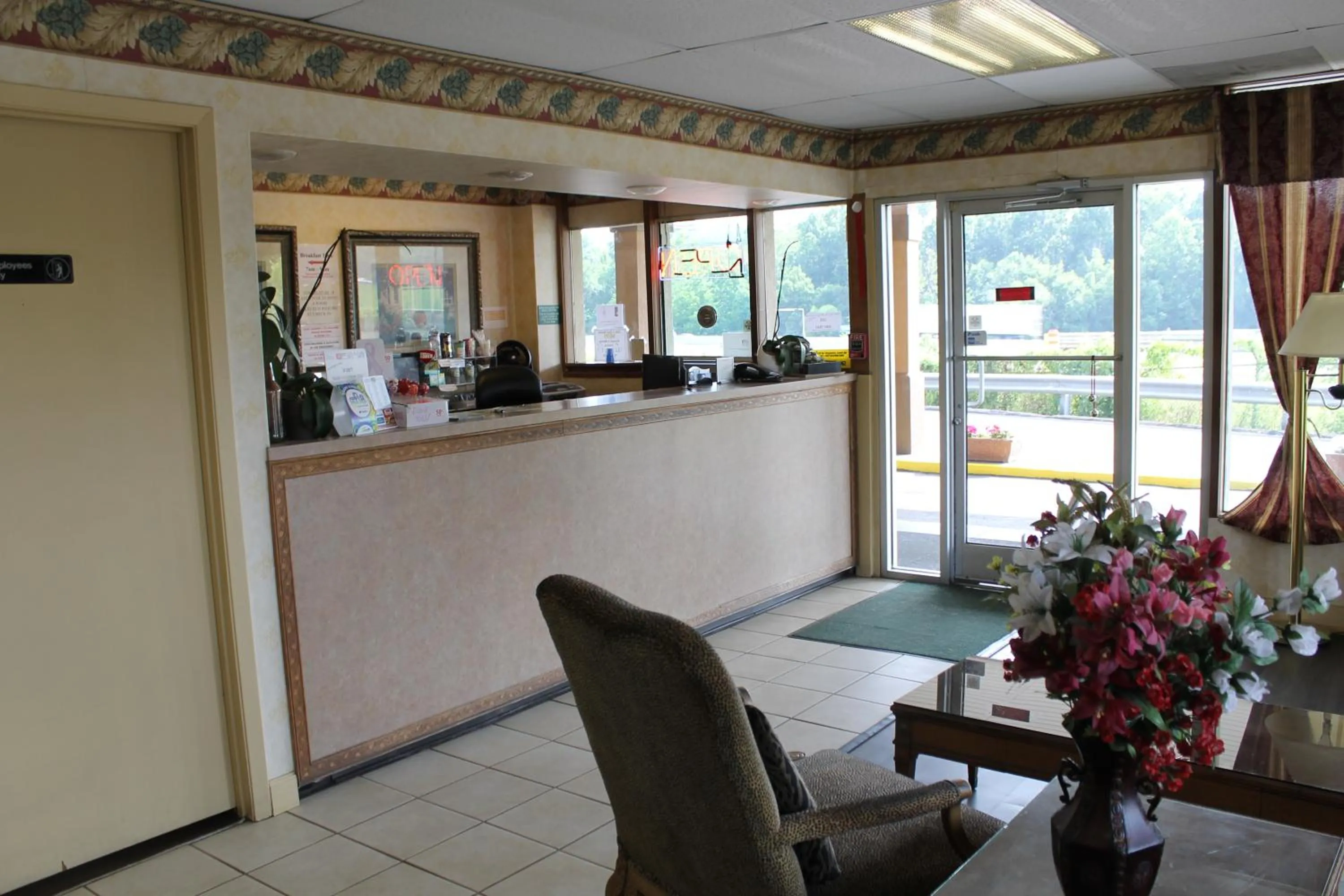 Scottish Inn Knoxville