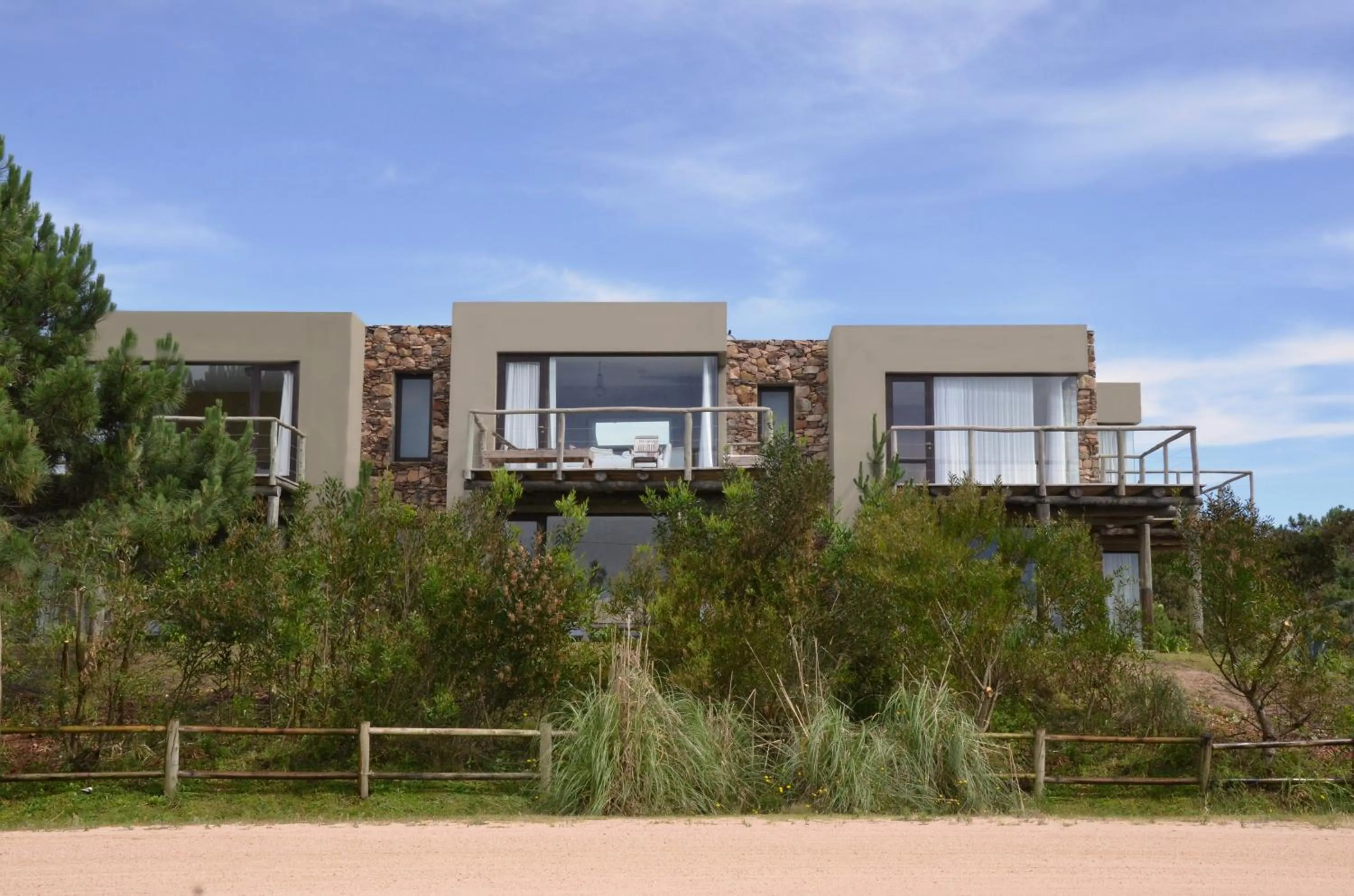 Facade/entrance in Casa Suaya