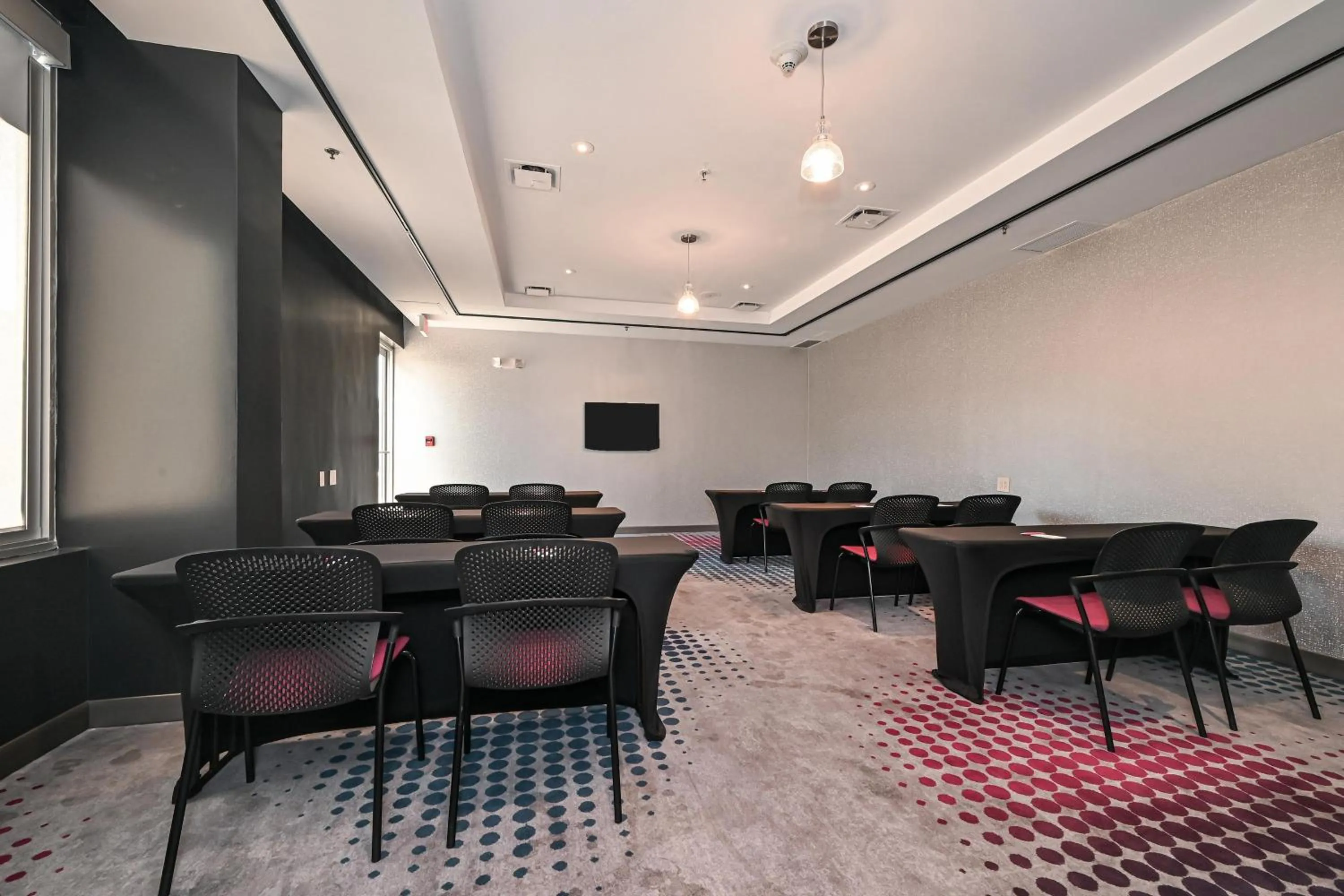 Meeting/conference room in Aloft Charleston Airport and Convention Center