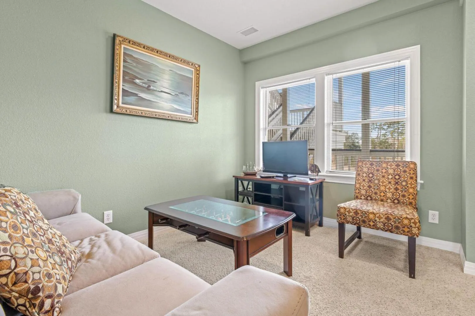 TV and multimedia in Hamilton Cay at Bermuda Bay by Kees Vacations