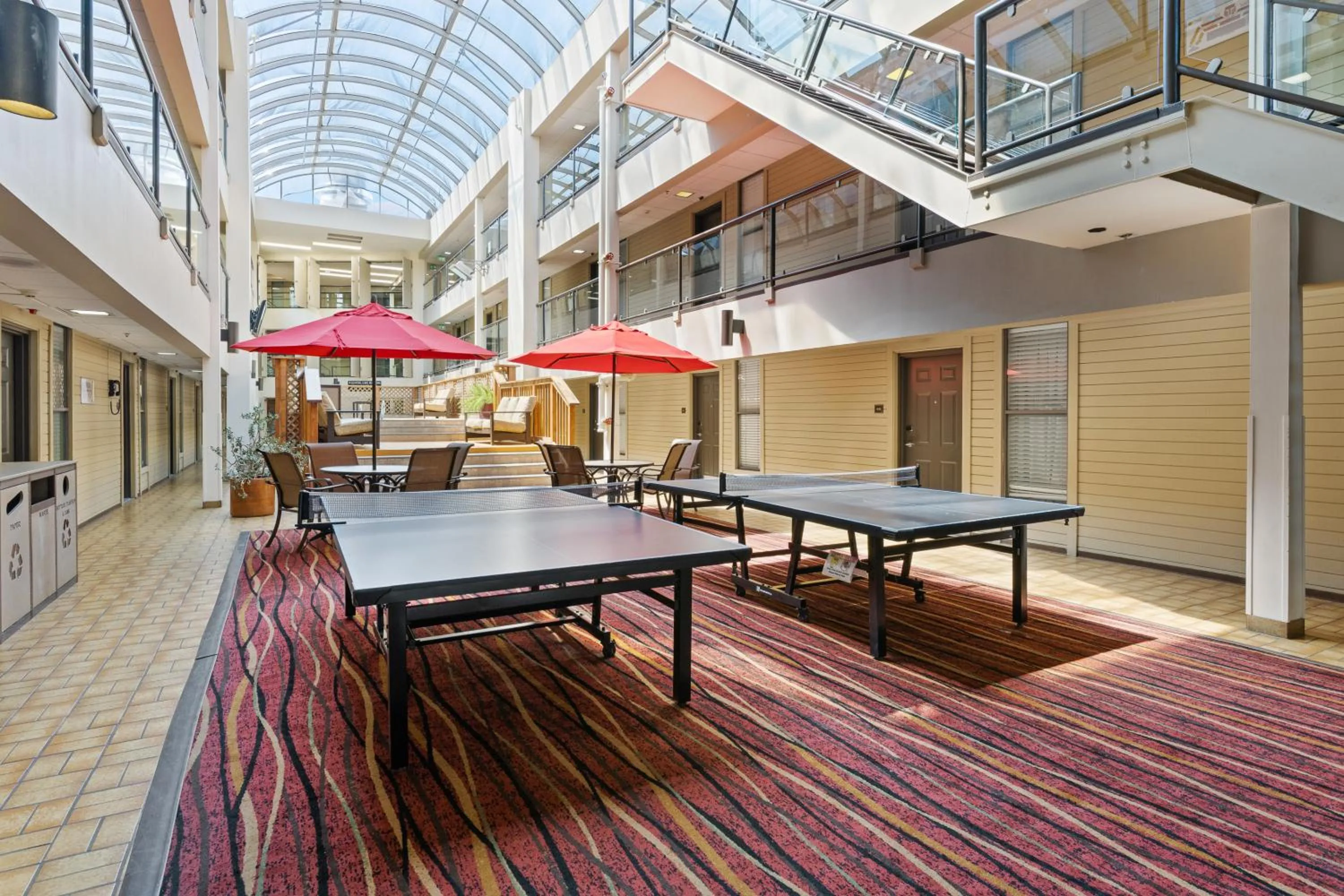 Table tennis in The Christie Lodge – All Suite Property Vail Valley/Beaver Creek