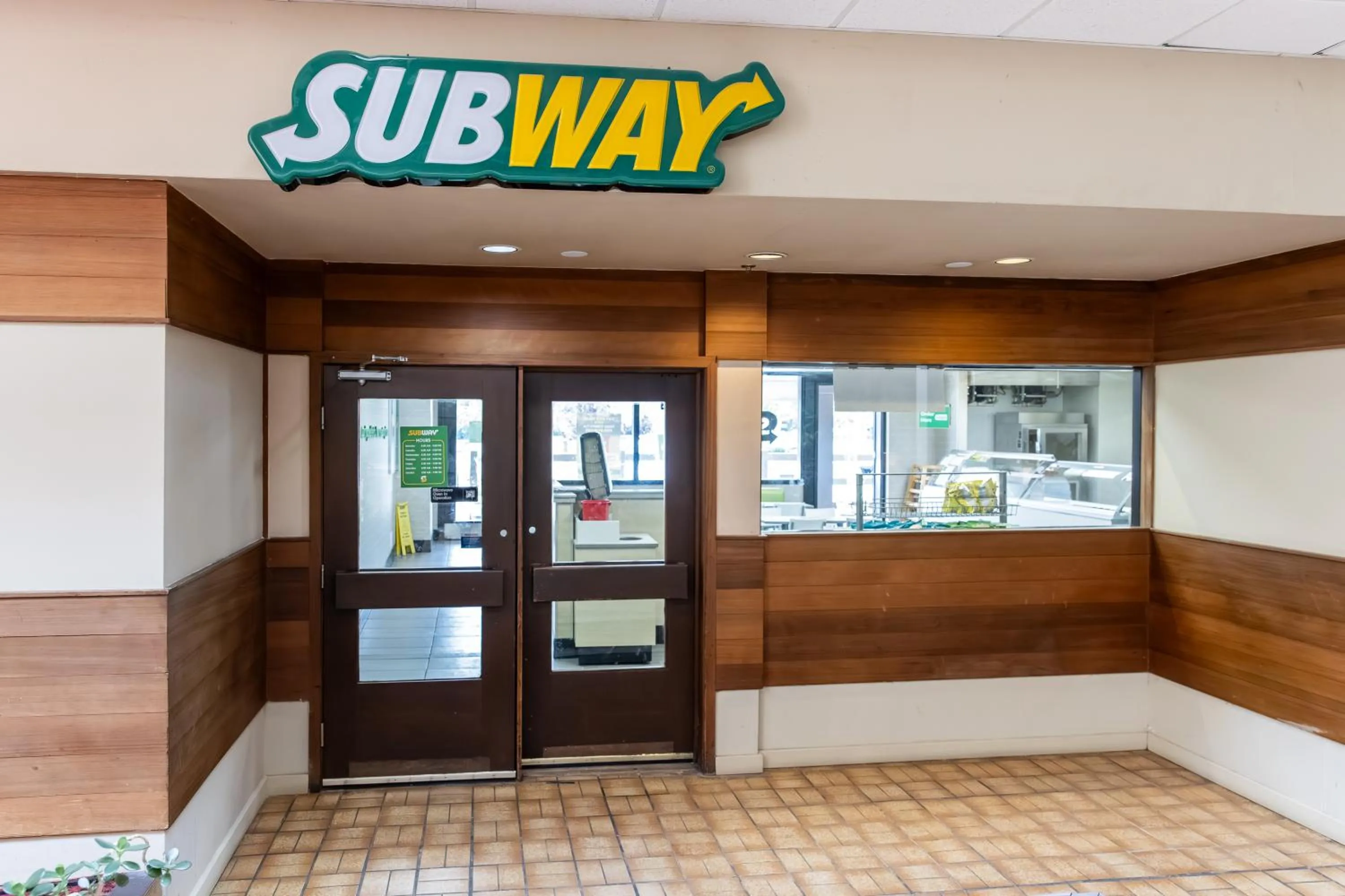 Restaurant/places to eat in The Christie Lodge – All Suite Property Vail Valley/Beaver Creek