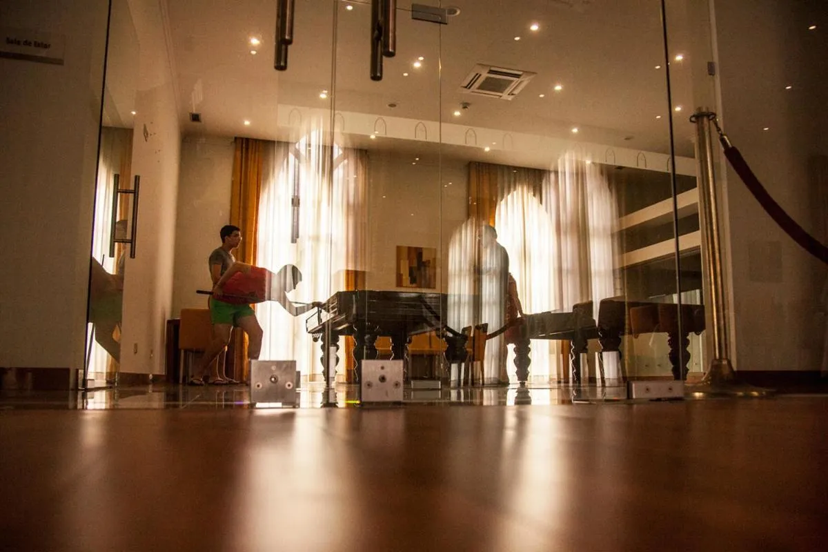 Billiard in Hotel Apartamentos Geres Ribeiro