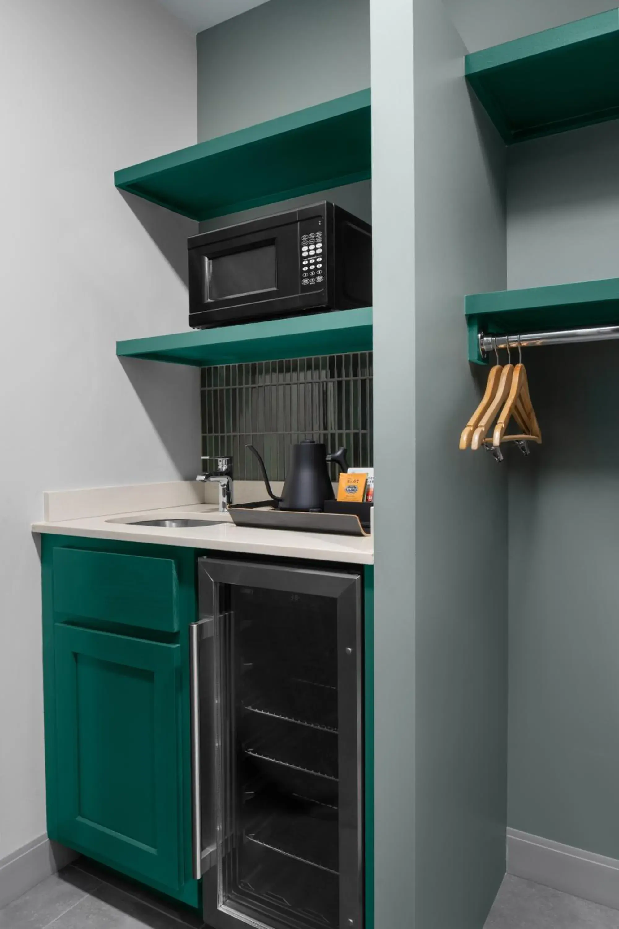 Junior Suite in Valley River Inn Junior Suite in Valley River Inn