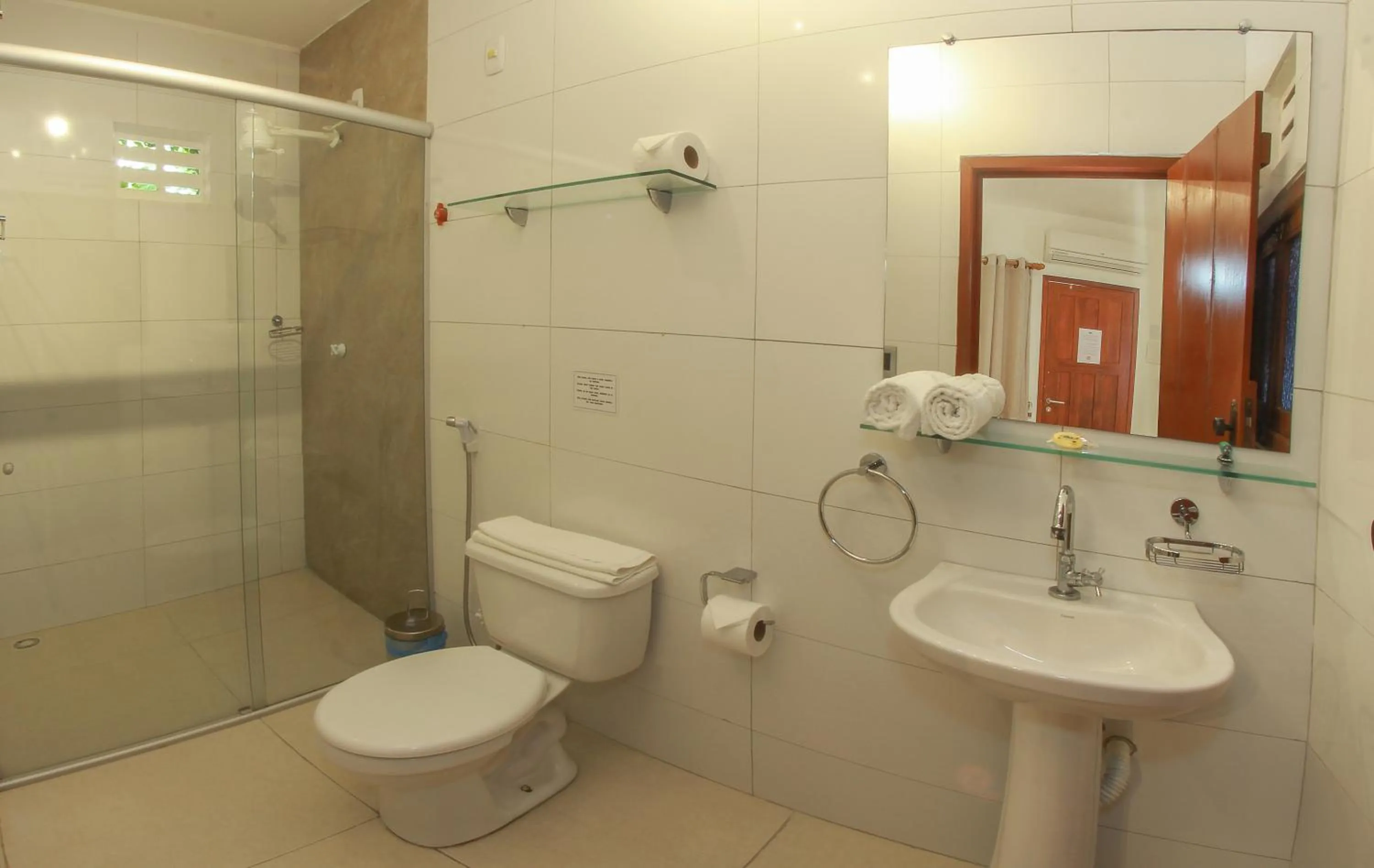 Bathroom in Azul Pousada