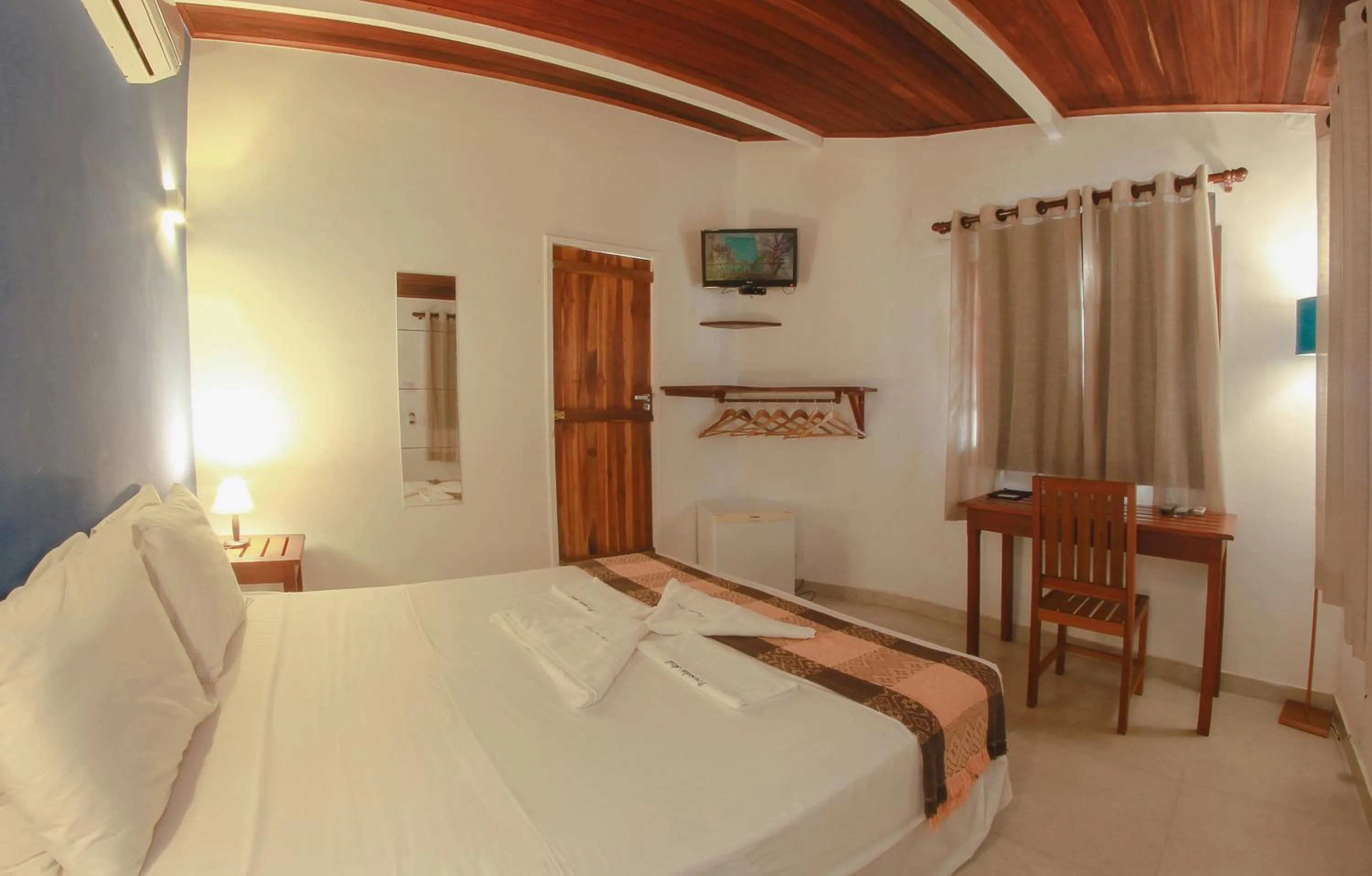 Bedroom, Bed in Azul Pousada