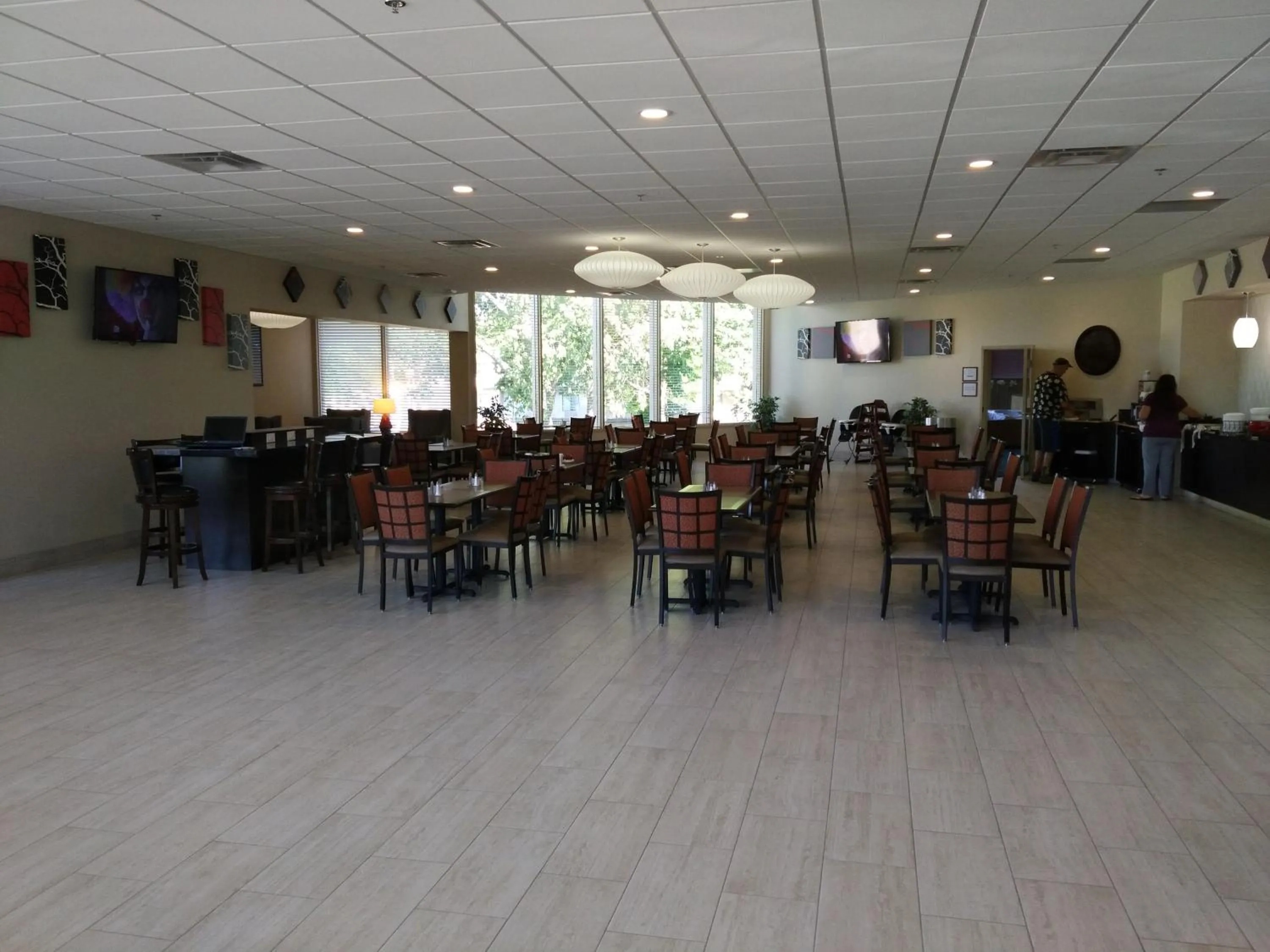 Restaurant/Places to Eat in Ramada by Wyndham Lexington North Hotel & Conference Center