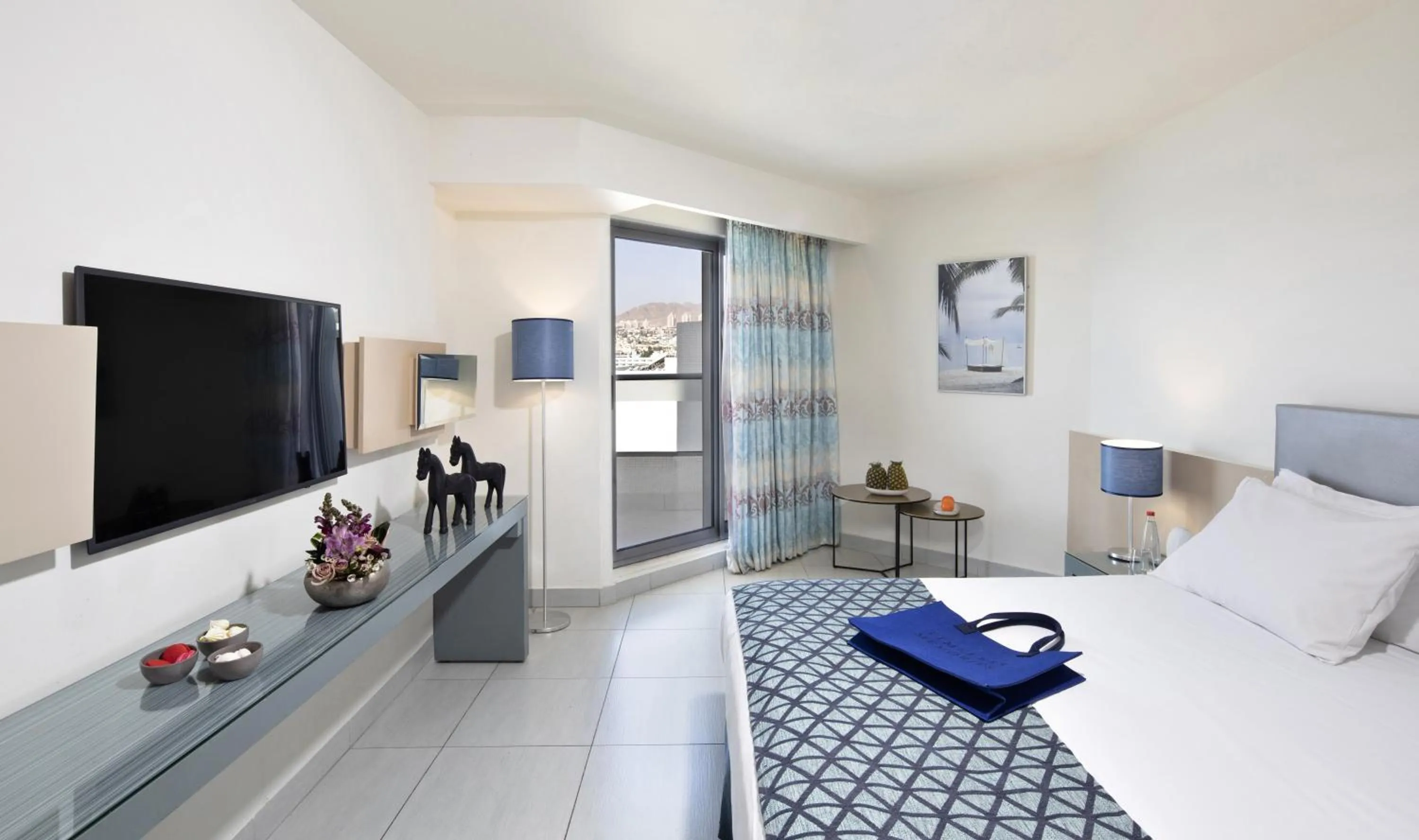 Bed in Neptune Eilat By Dan Hotels