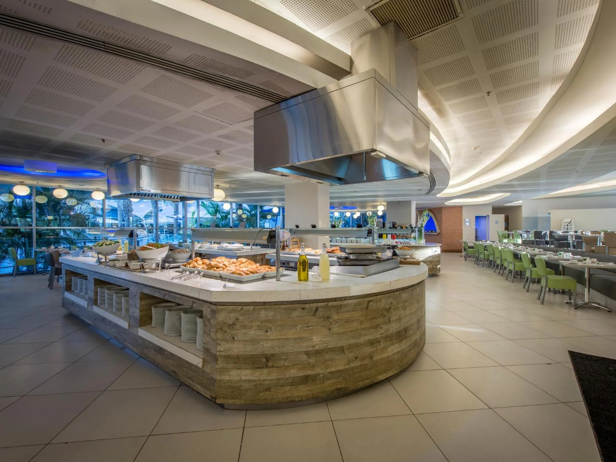 Restaurant/places to eat in Neptune Eilat By Dan Hotels