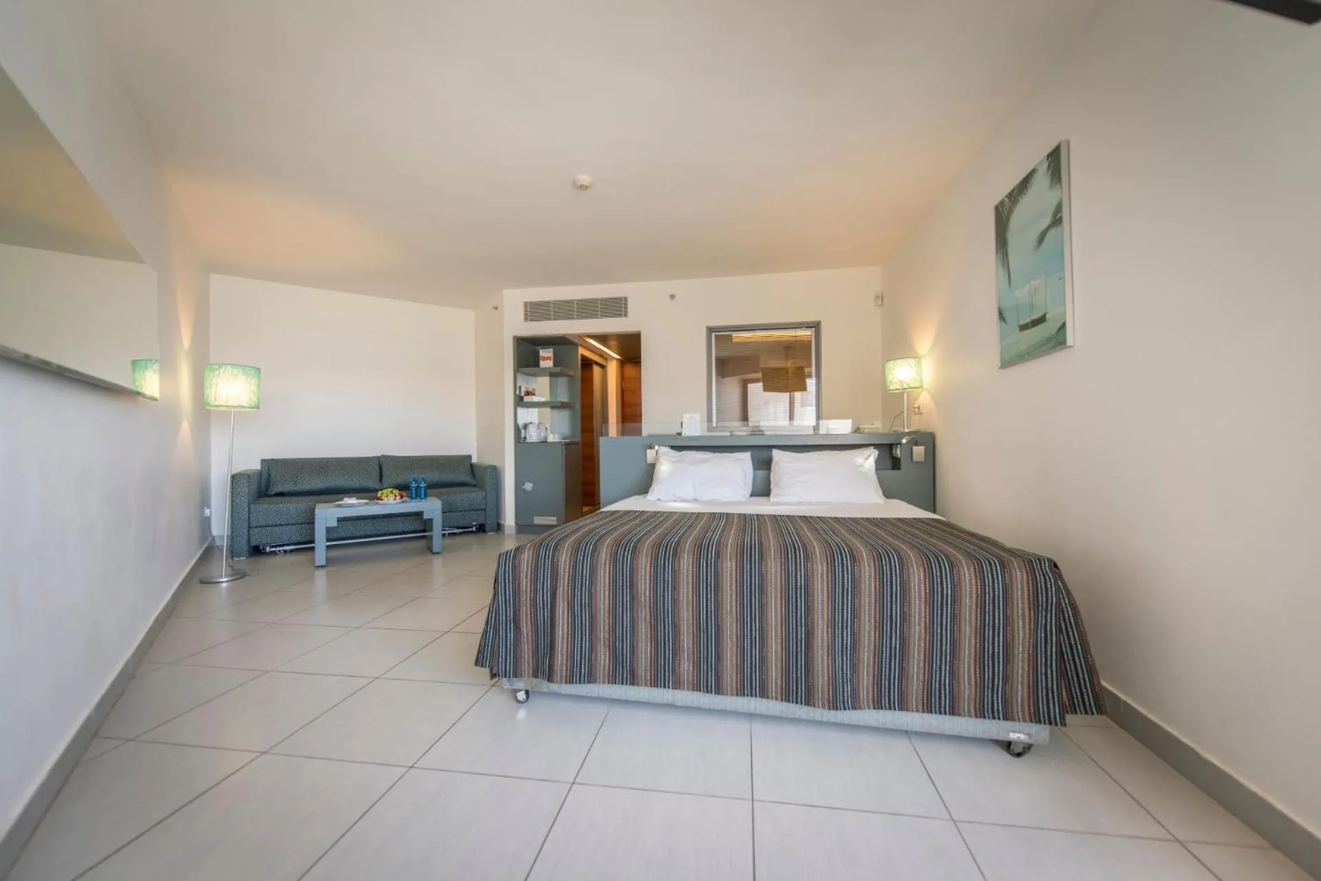 Bed in Neptune Eilat By Dan Hotels