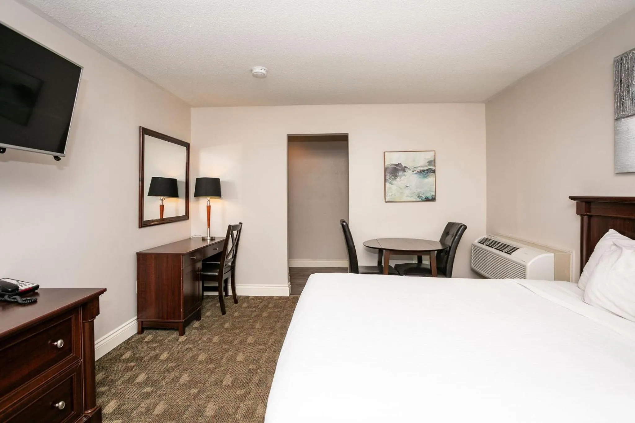 Bedroom, Bed in Canadas Best Value Inn & Suites-Charlottetown