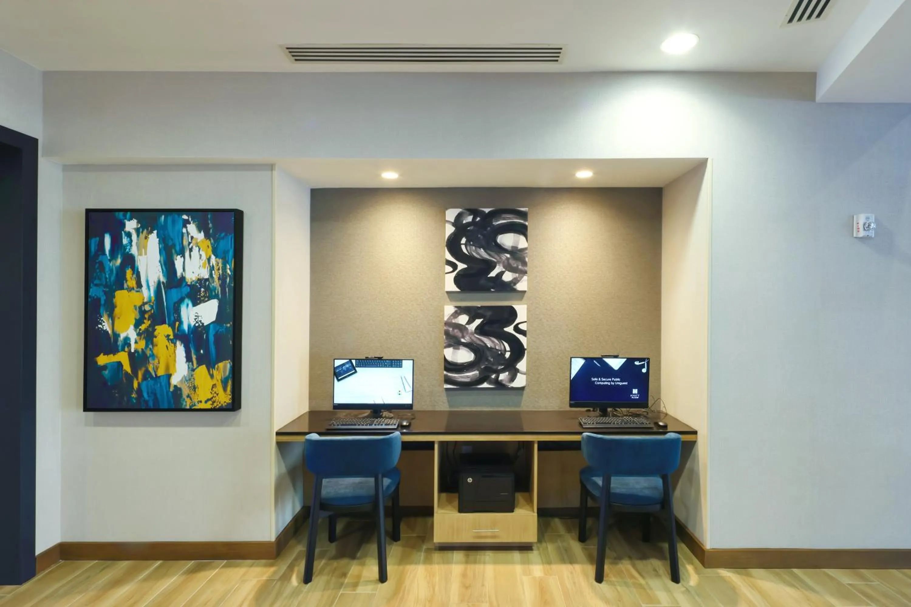 Business facilities in Hyatt Place Phoenix Gilbert