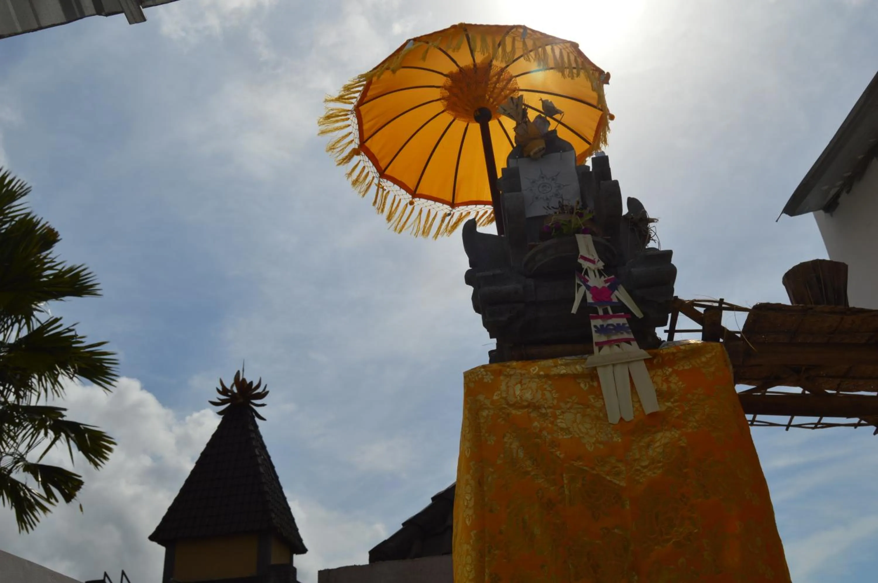 Property building in Askara Guest House & Hostel