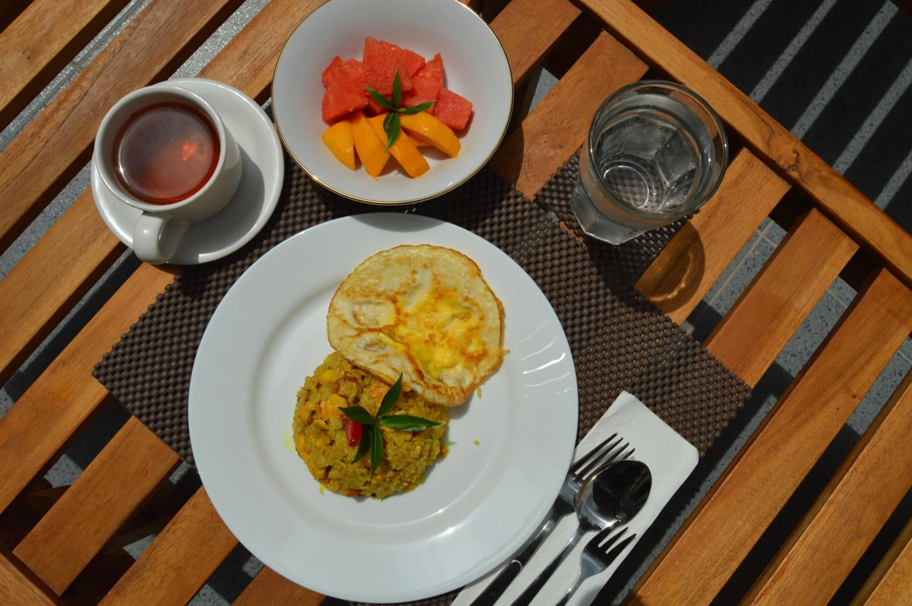 Food and drinks in Askara Guest House & Hostel