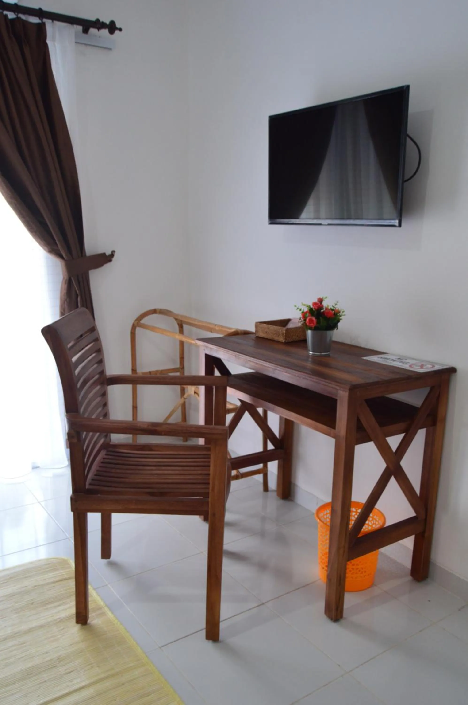 Seating area in Askara Guest House & Hostel