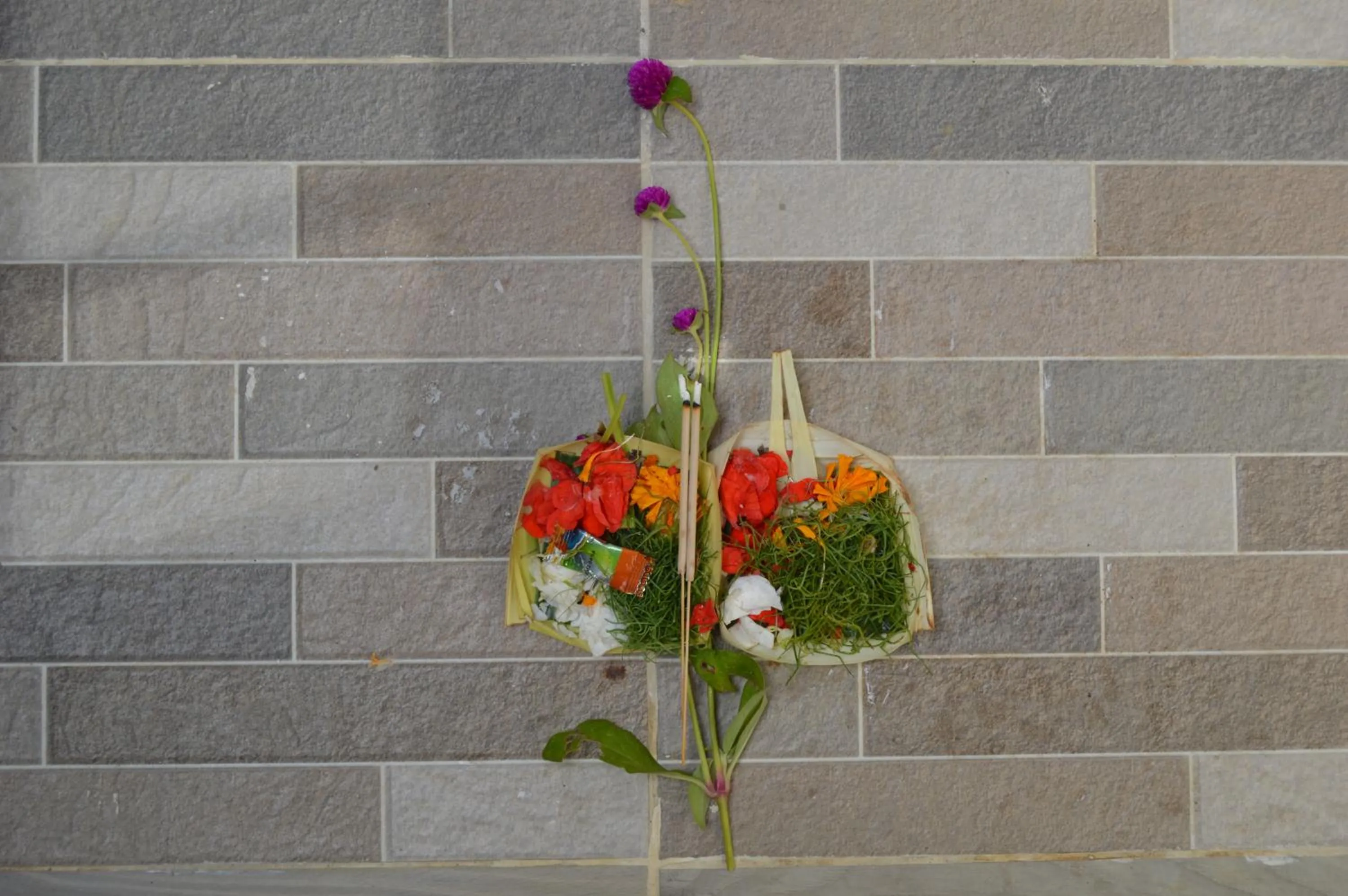 Decorative detail in Askara Guest House & Hostel