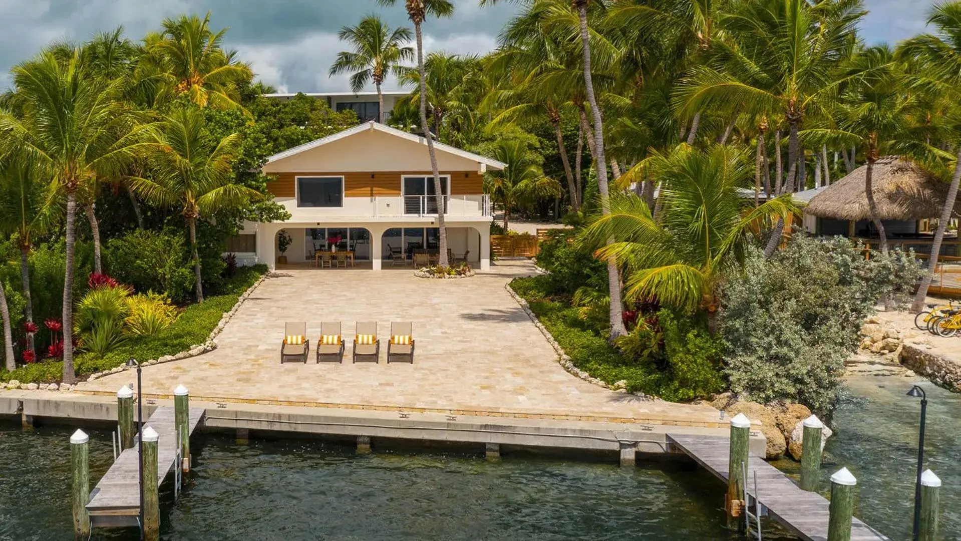 Six-Bedroom House in La Siesta Resort & Villas Six-Bedroom House in La Siesta Resort & Villas