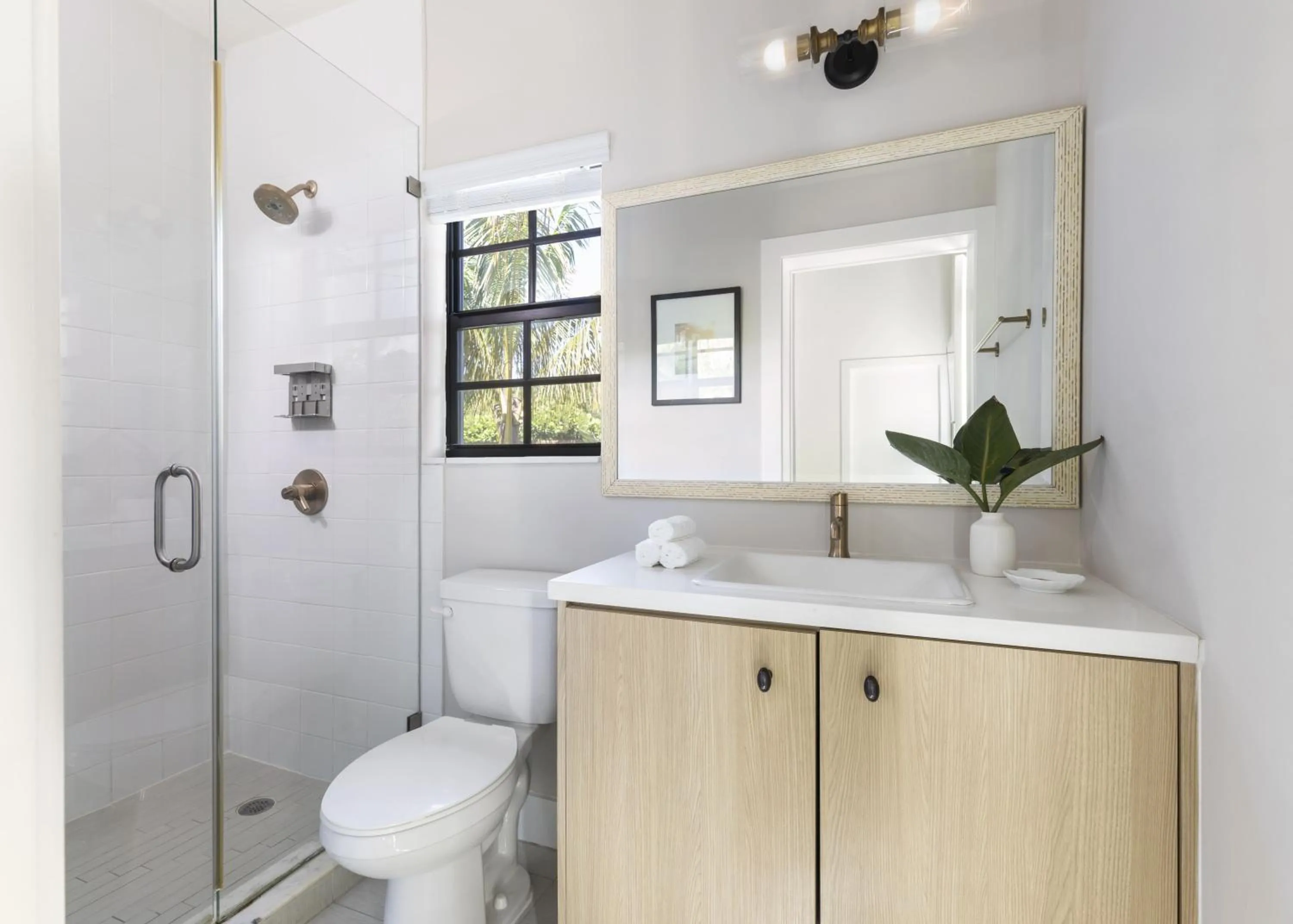 Bathroom in La Siesta Resort & Villas