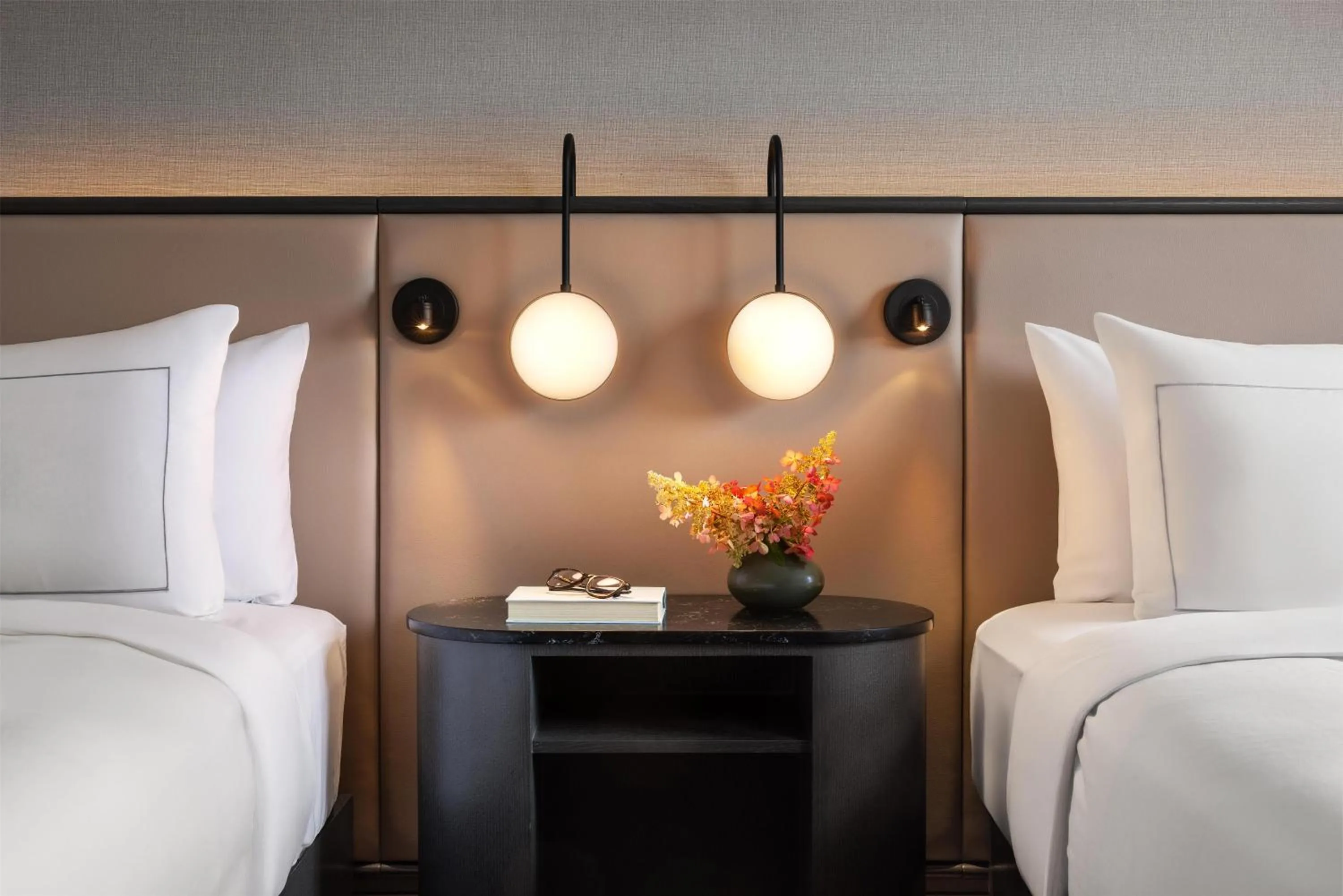 Bed in Hotel Vallea Bromont, Tapestry Collection by Hilton