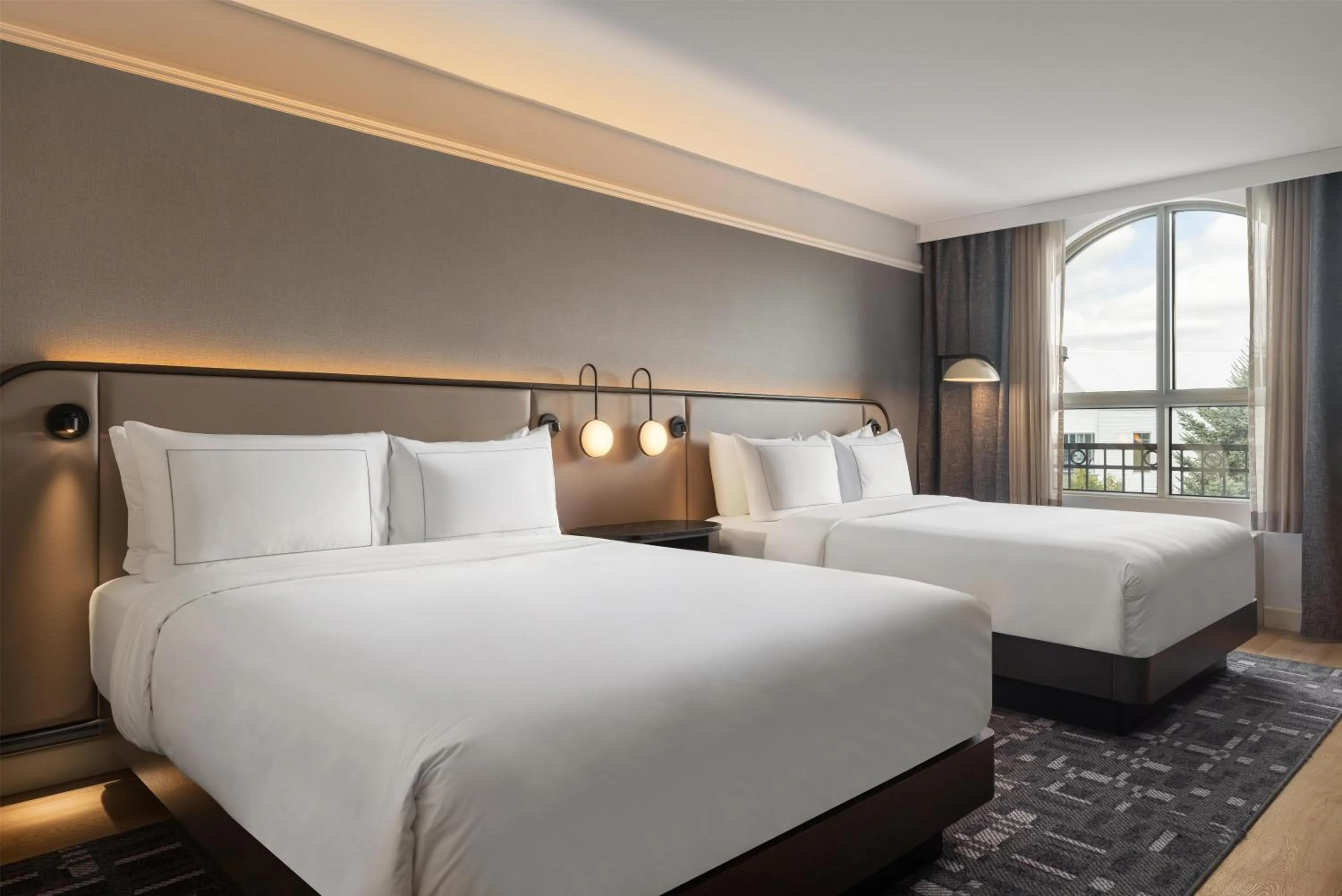 Bed in Hotel Vallea Bromont, Tapestry Collection by Hilton