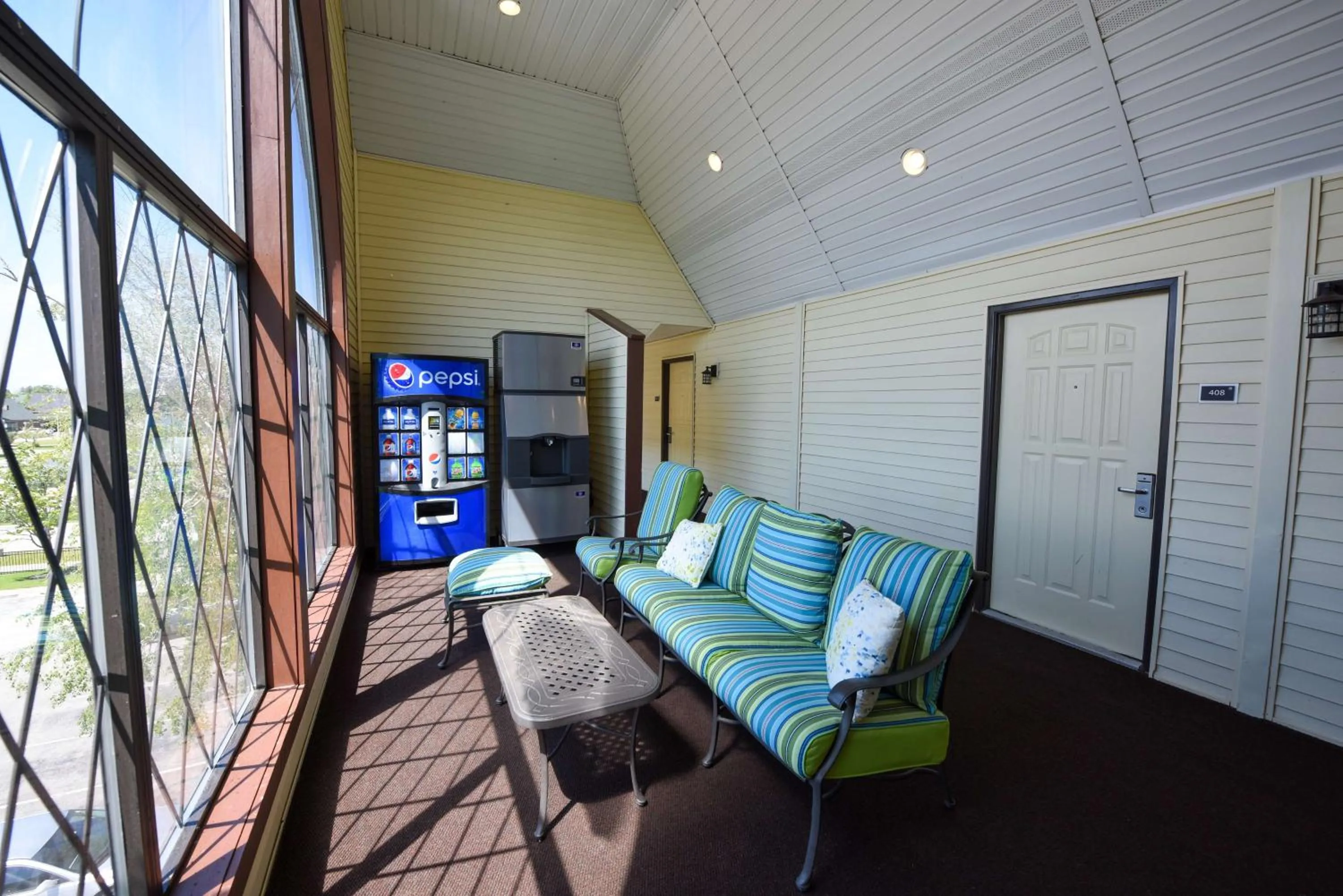 Lobby or reception in Best Western Plus Dockside Waterfront Inn