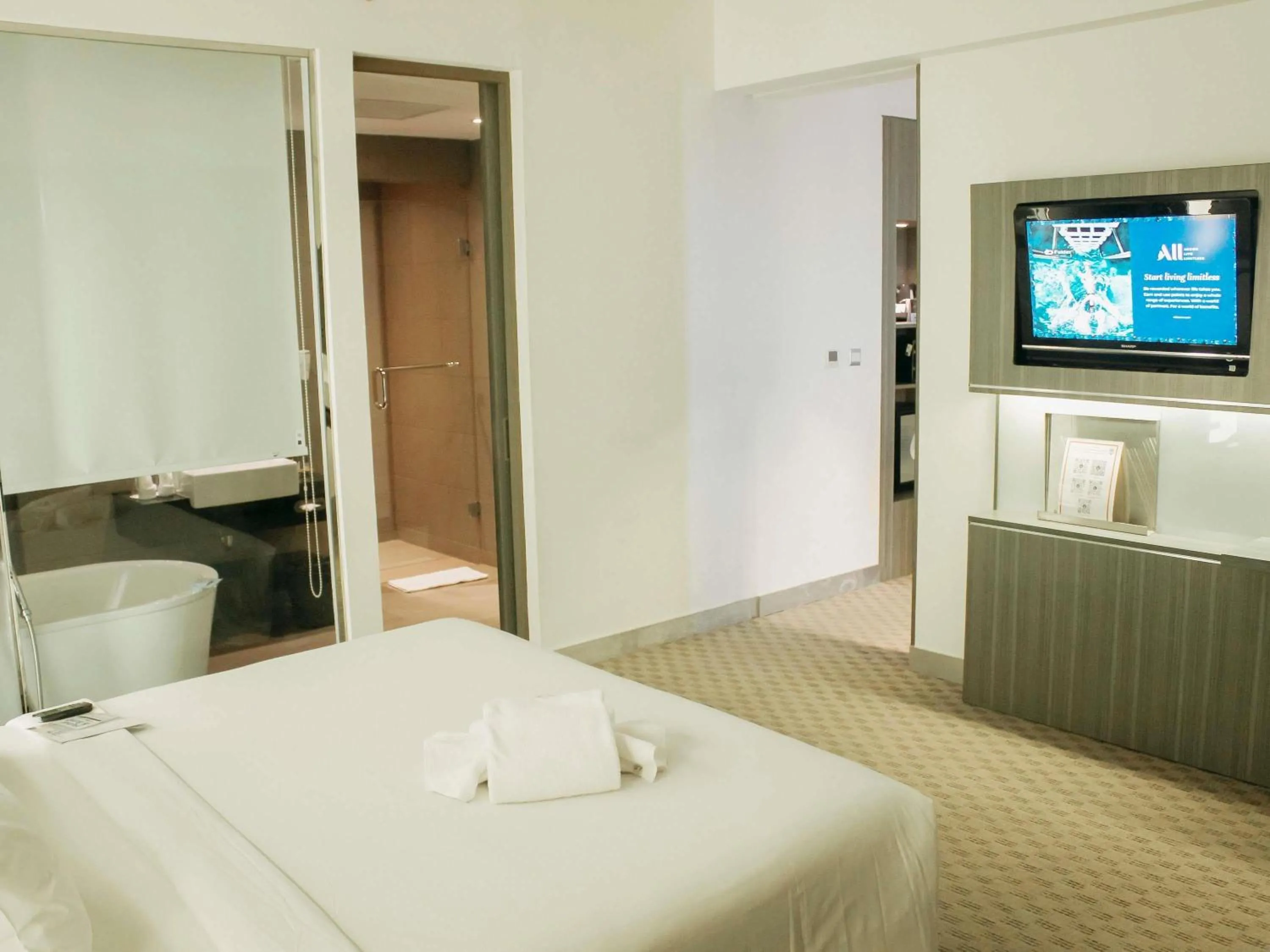 Bedroom, Bed in Novotel Bangka Hotel & Convention Center