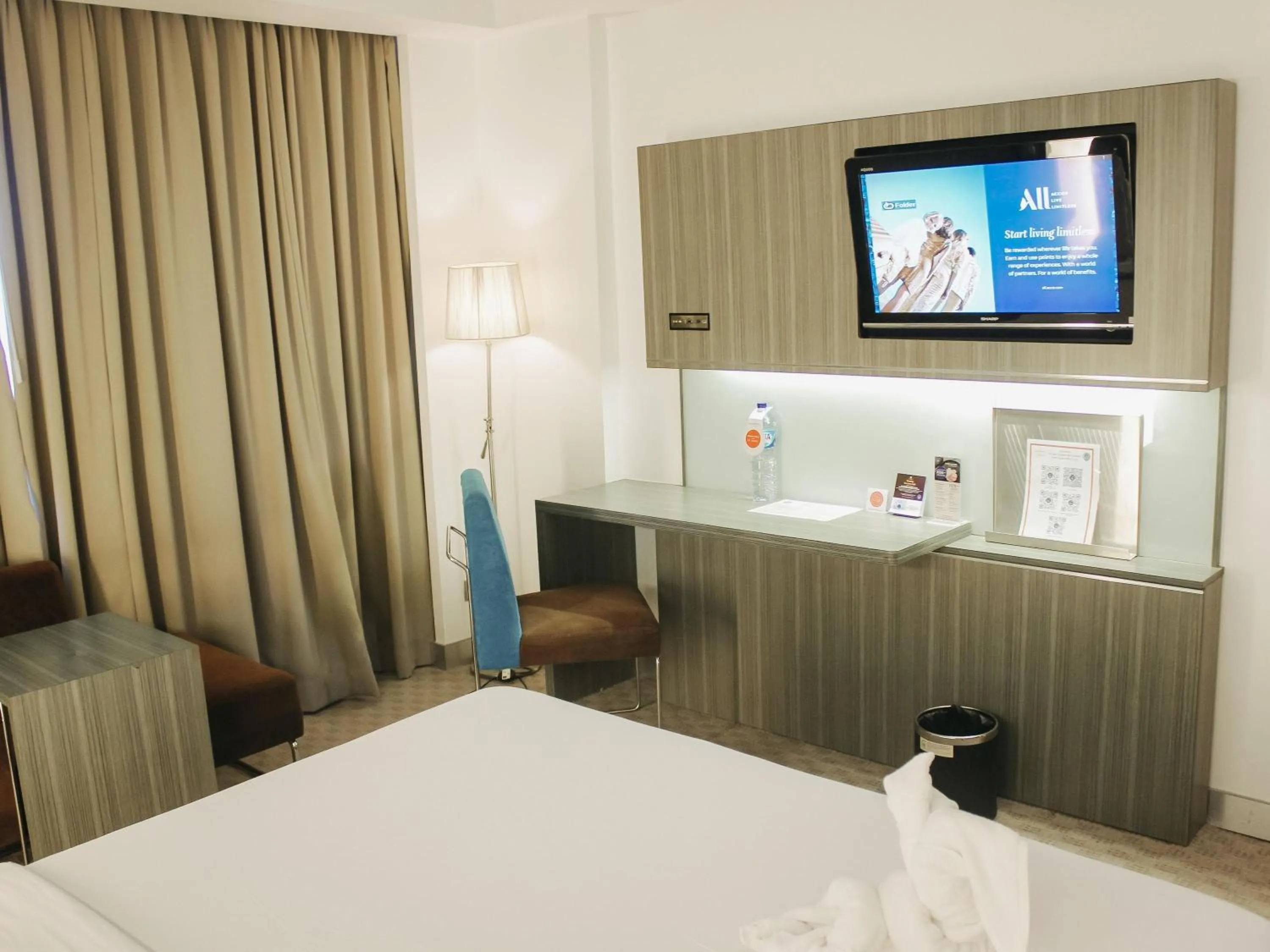 Bedroom, Bed in Novotel Bangka Hotel & Convention Center