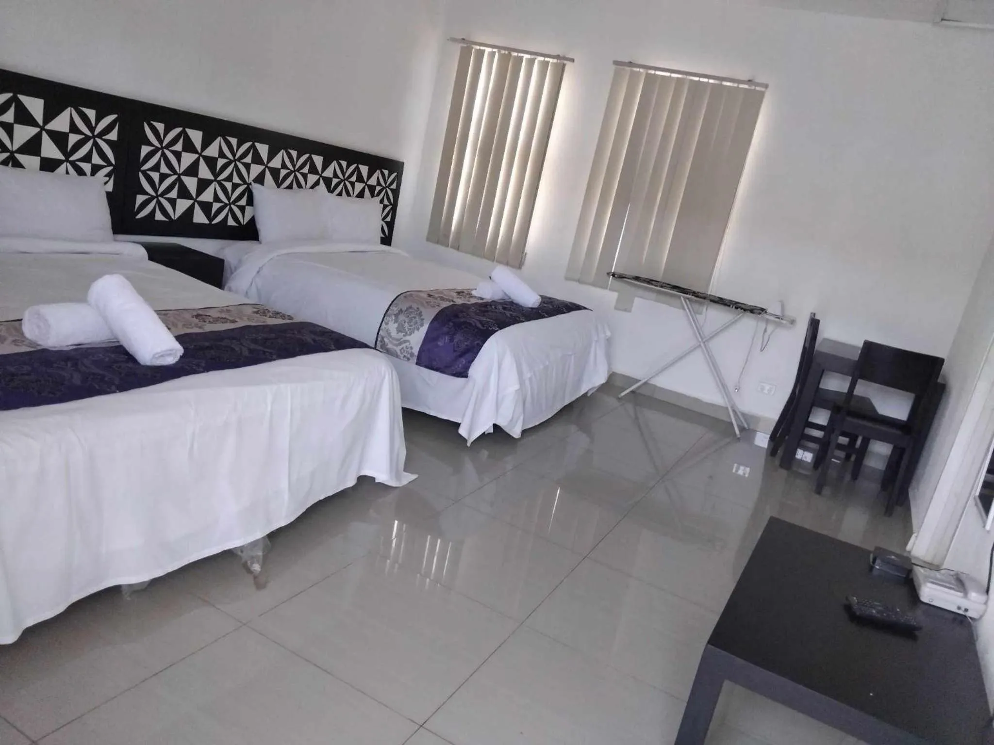 Property building, Bed in Best View Apartments