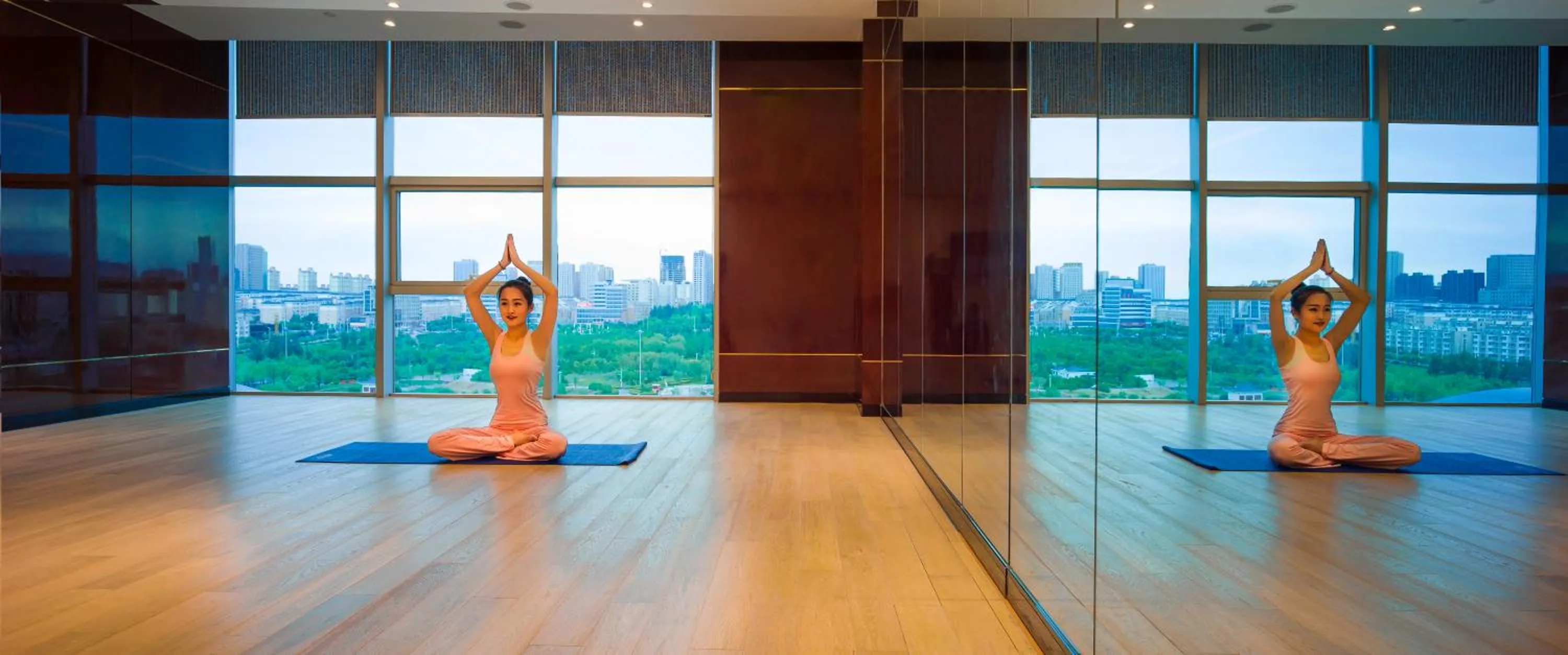 Fitness centre/facilities in Ordos Yonggui Hotel