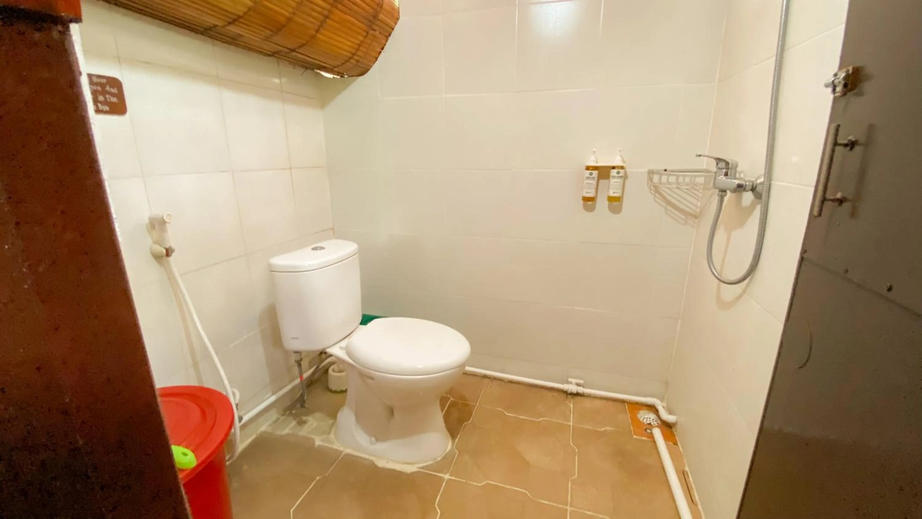 Shower in Serenity Eco Guesthouse - CHSE certified