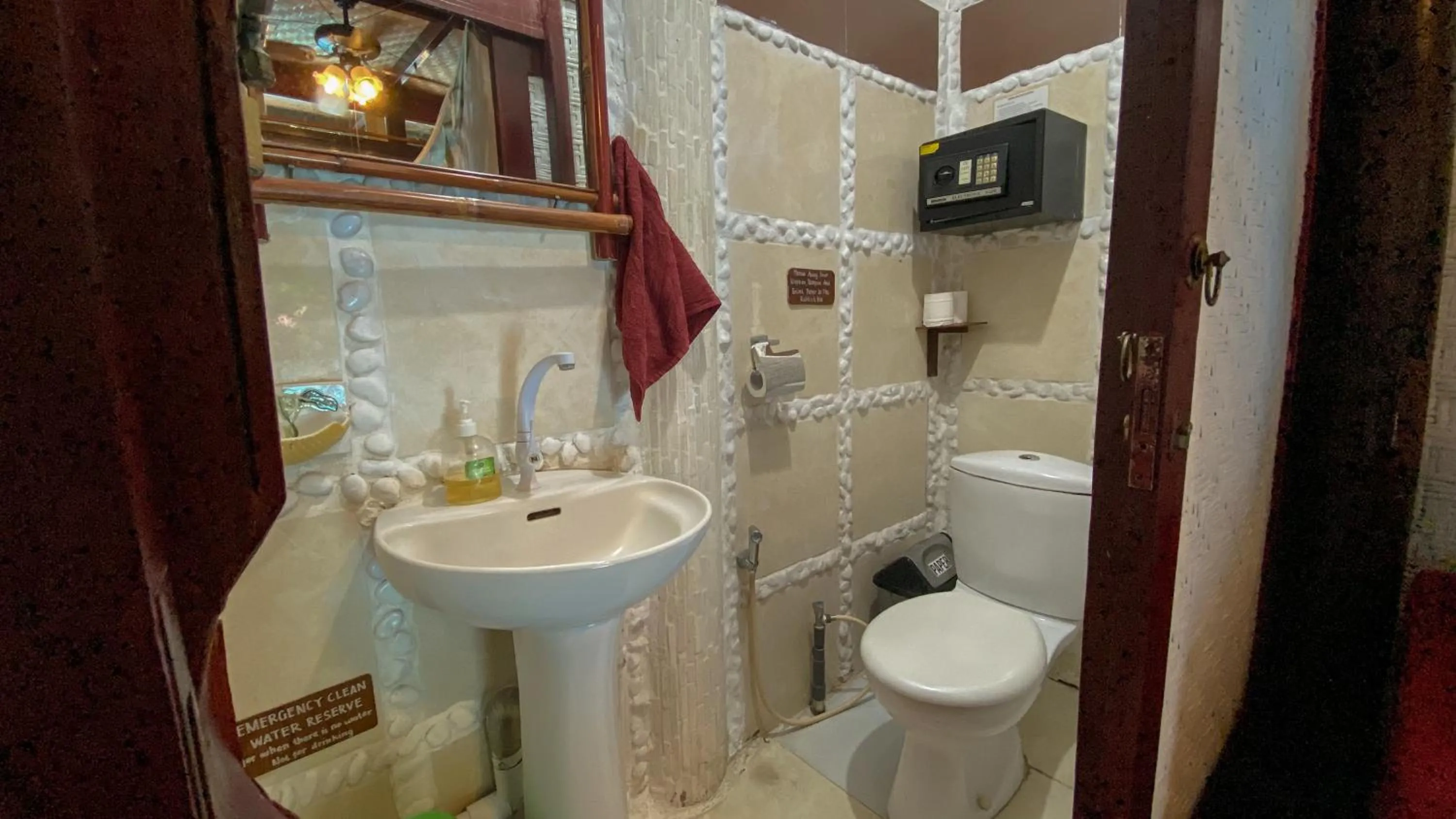 Bathroom in Serenity Eco Guesthouse - CHSE certified