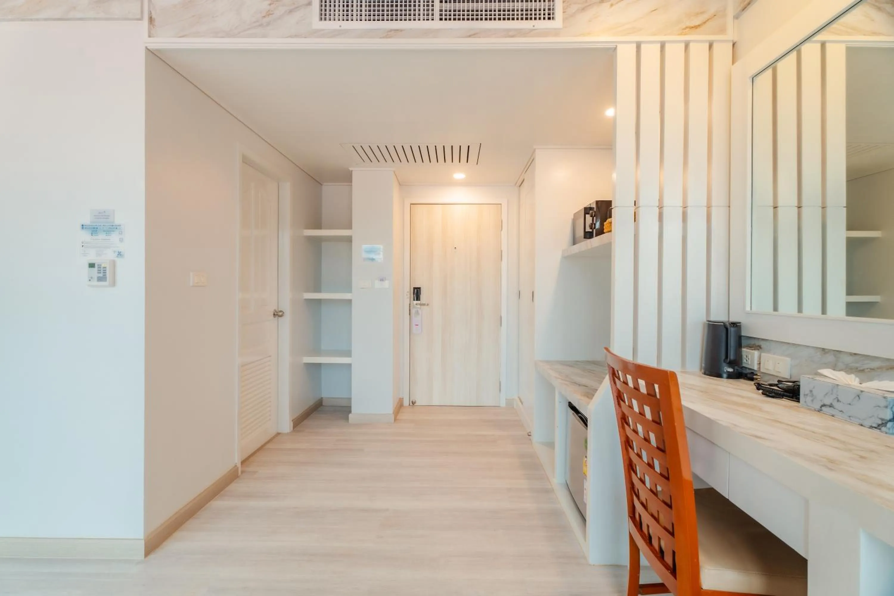 Photo of the whole room in Baumancasa Beach Resort