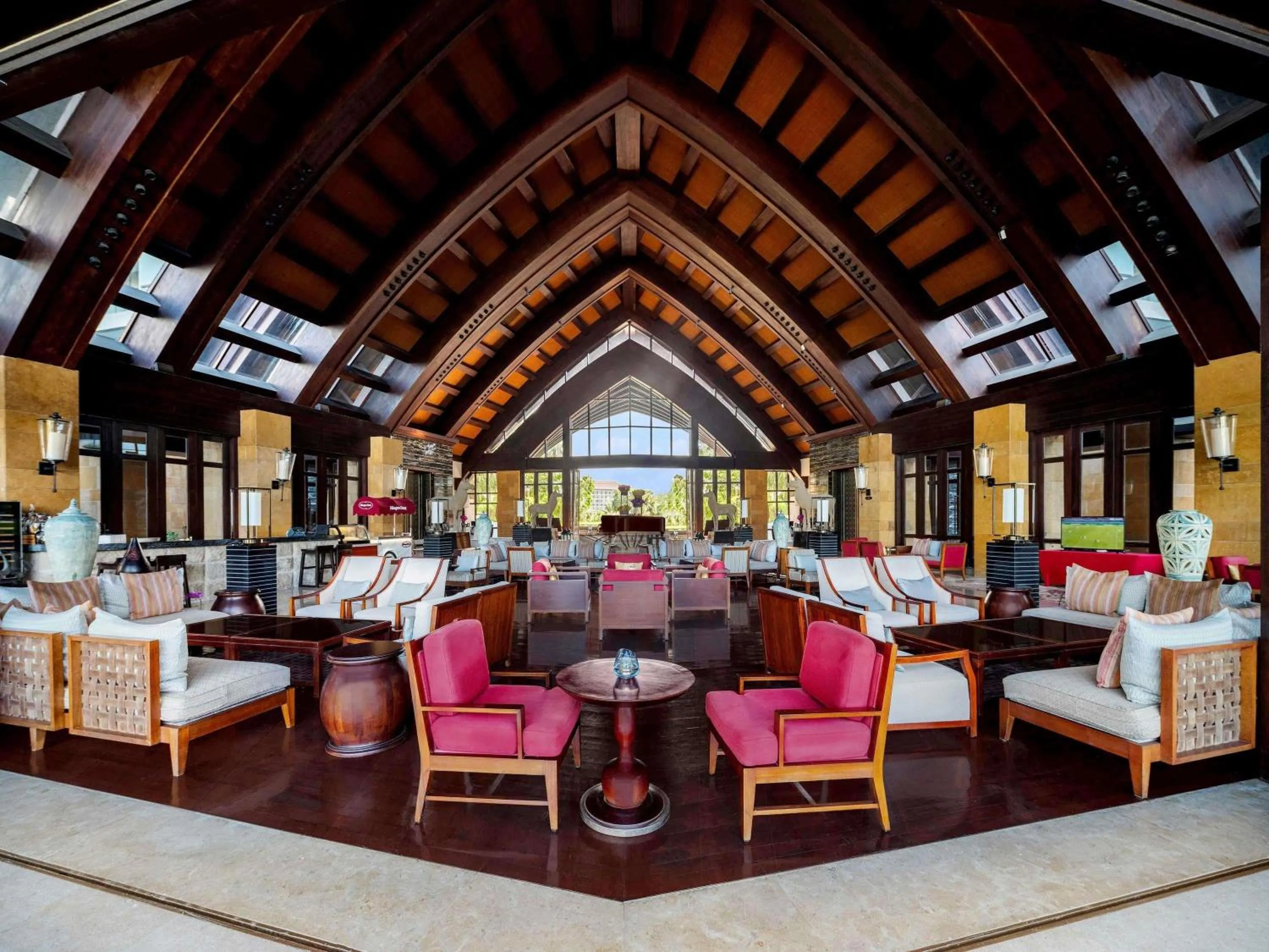 Restaurant/places to eat in Pullman Oceanview Sanya Bay Resort & Spa