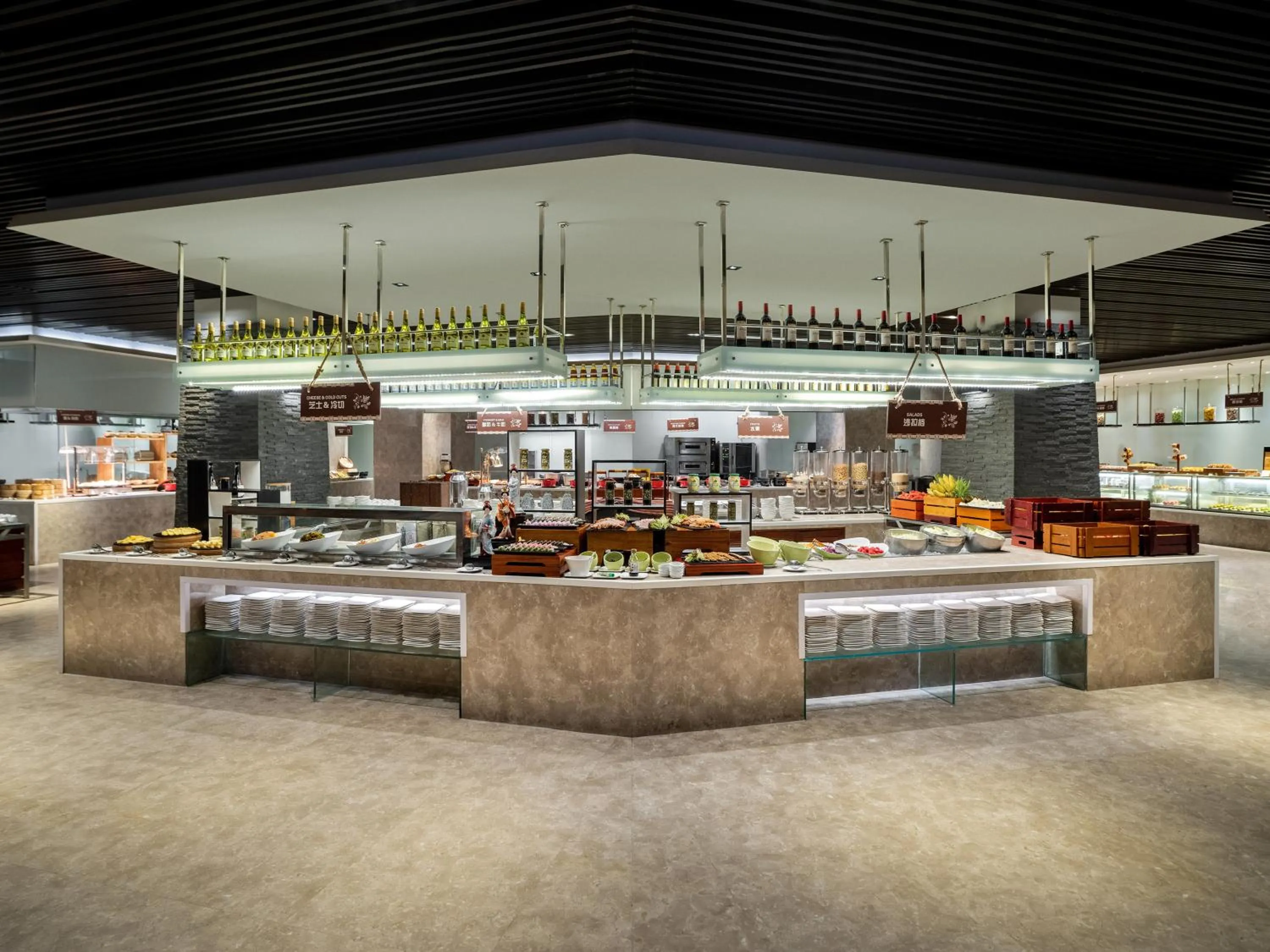 Restaurant/places to eat in Pullman Oceanview Sanya Bay Resort & Spa