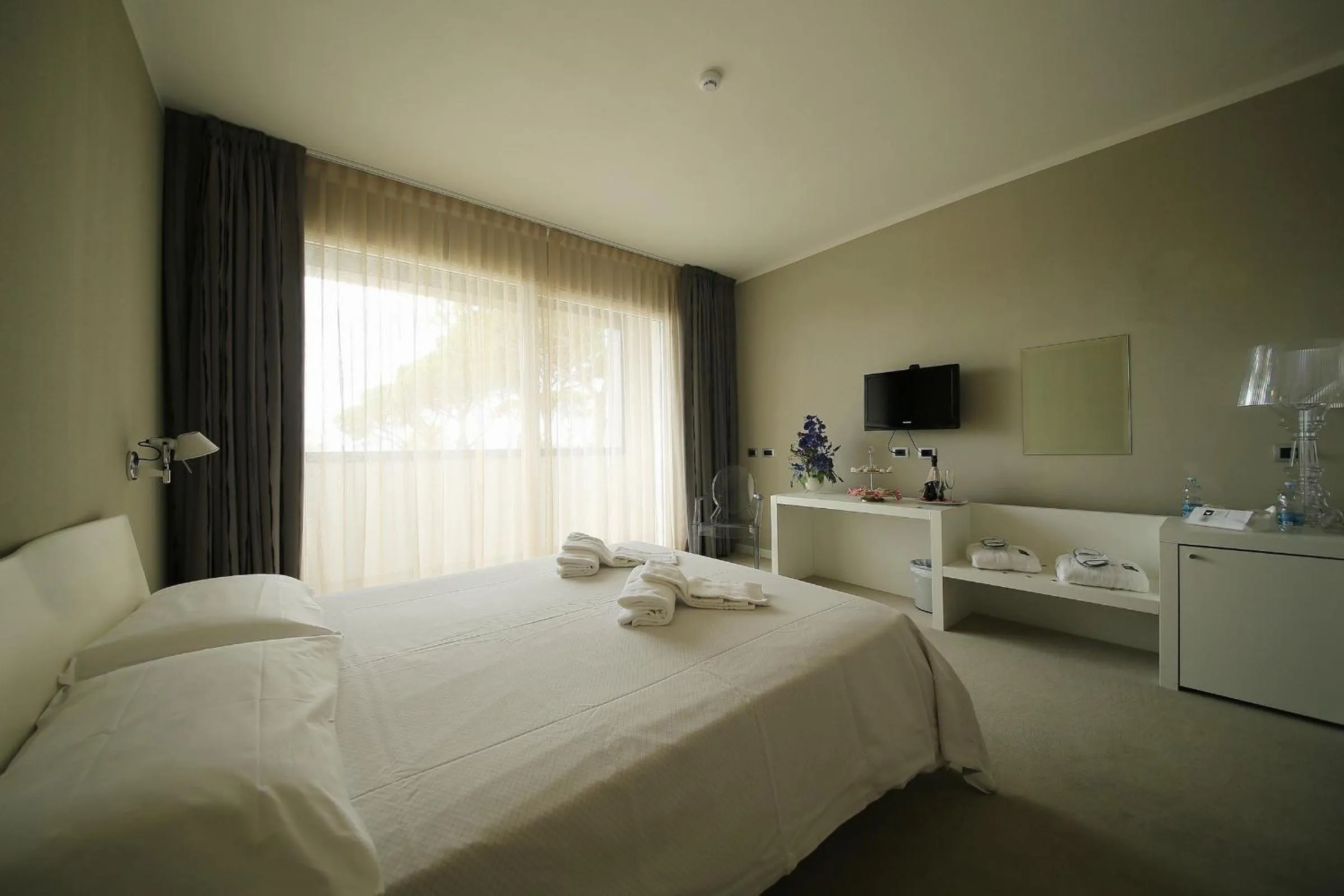 Shower, Bed in Terme Di Venturina