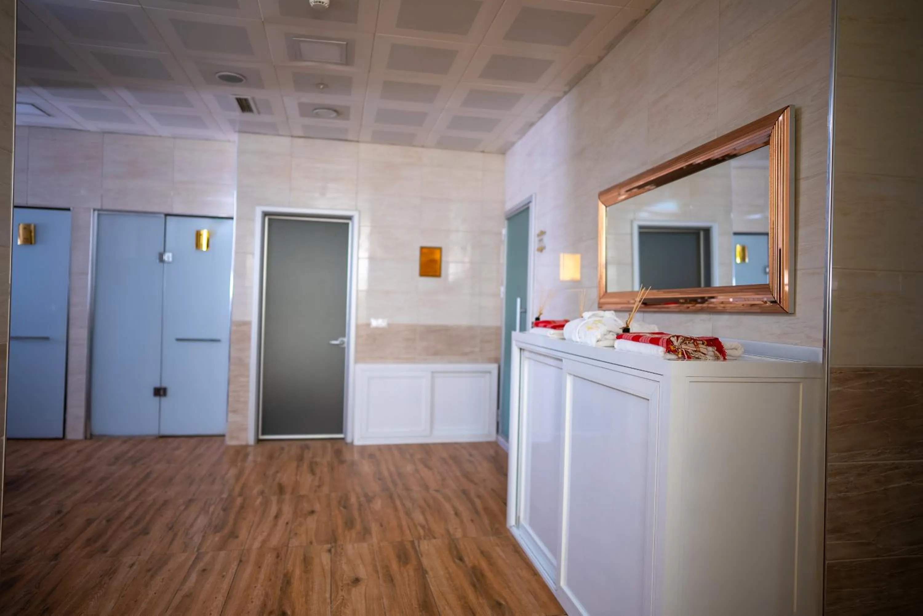 Spa and wellness centre/facilities in Mari Suites Hotel